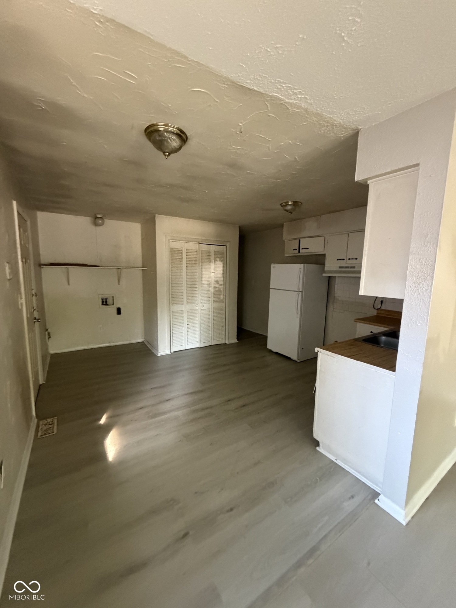 3902 Aurora Street, Indianapolis, IN, 46227 photo 5 of 13