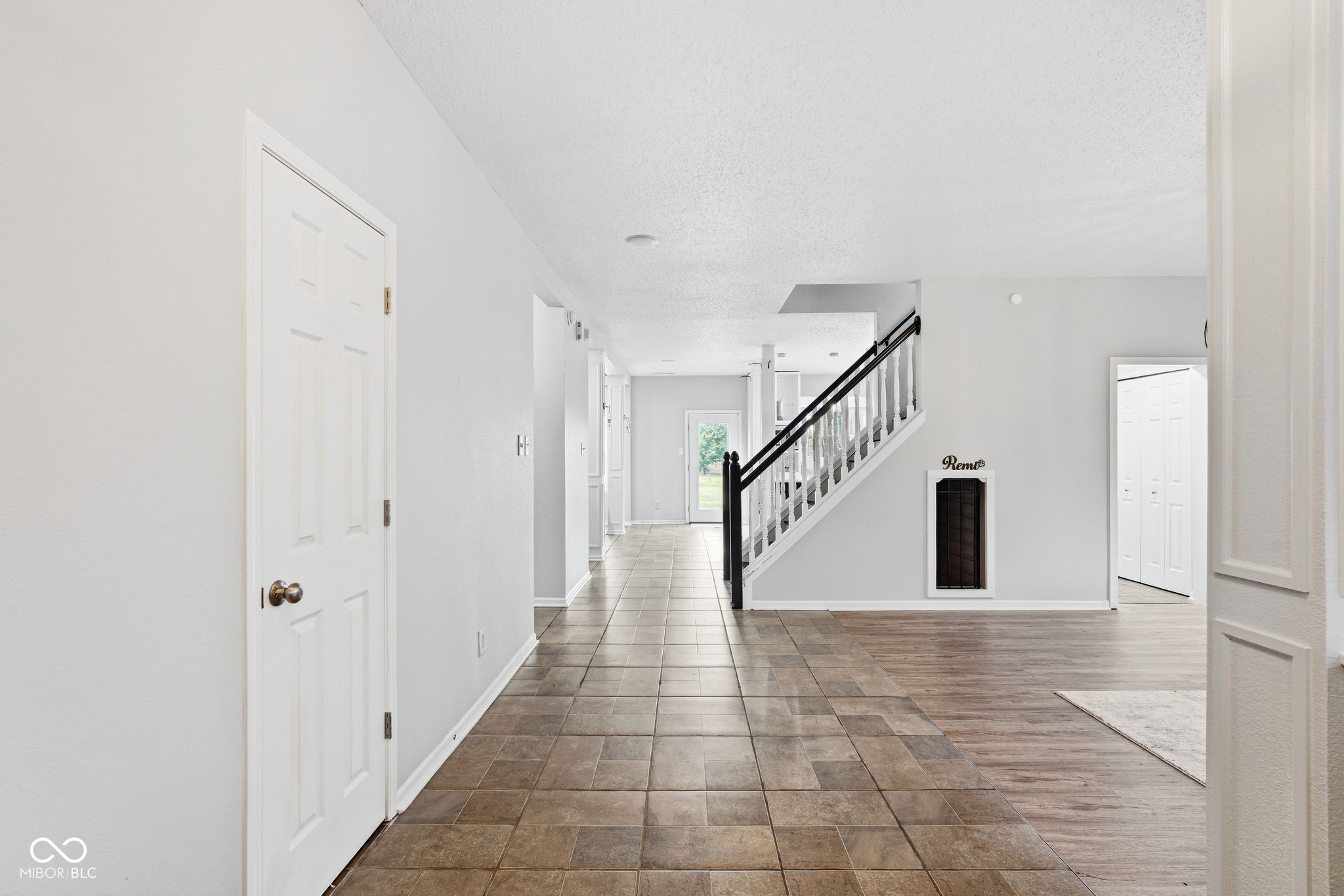 1102 Maple Run Drive, Sheridan, IN, 46069 photo 5 of 53