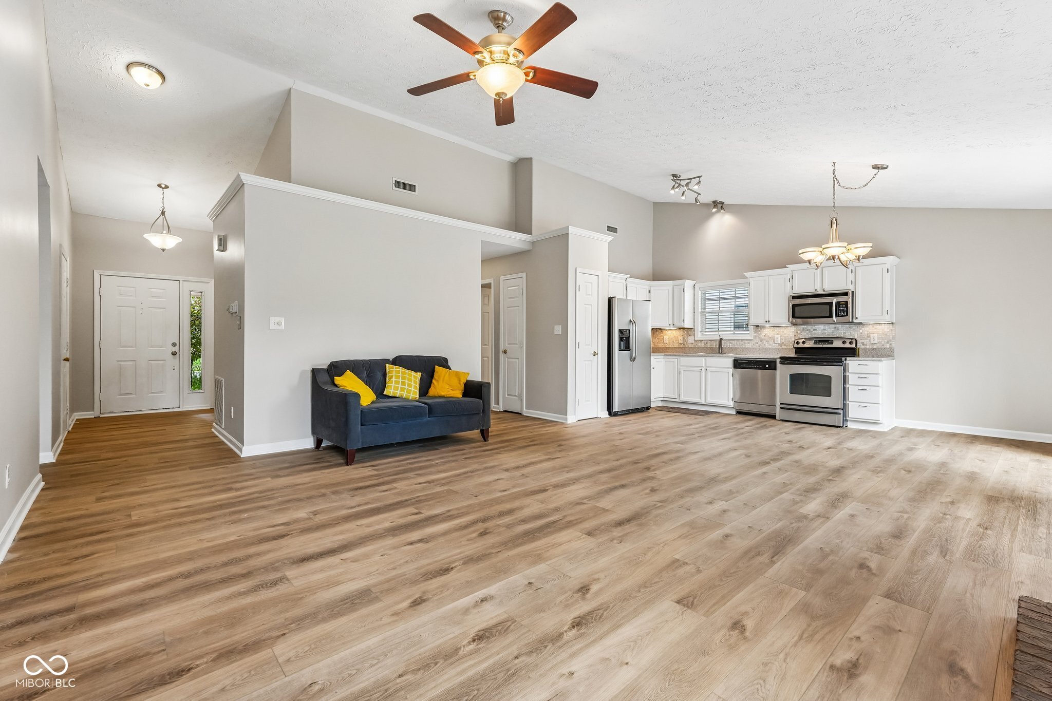 19576 Jena Drive, Noblesville, IN, 46062 photo 5 of 51