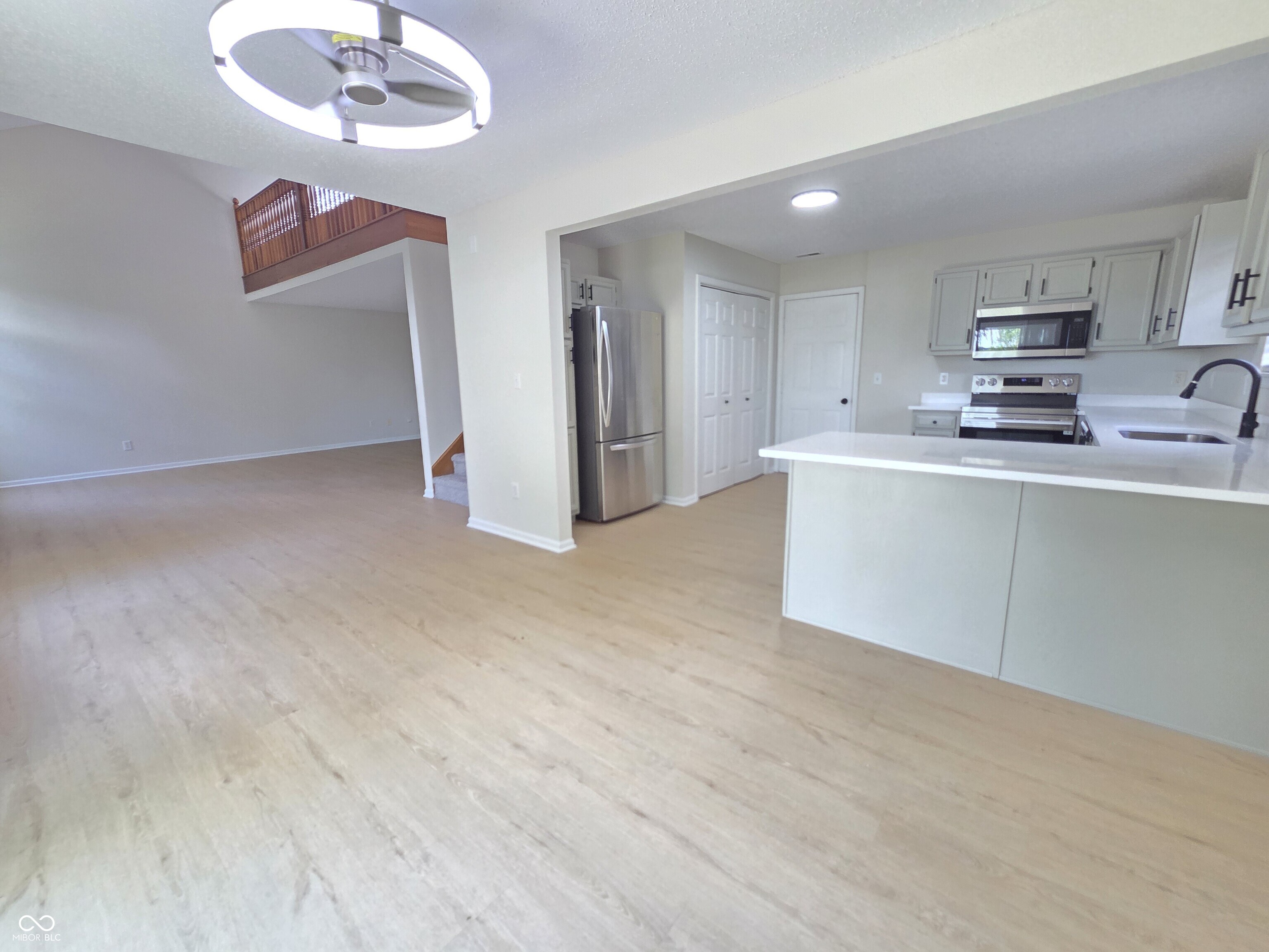 243 Lakemoore Street, Brownsburg, IN, 46112 photo 5 of 24