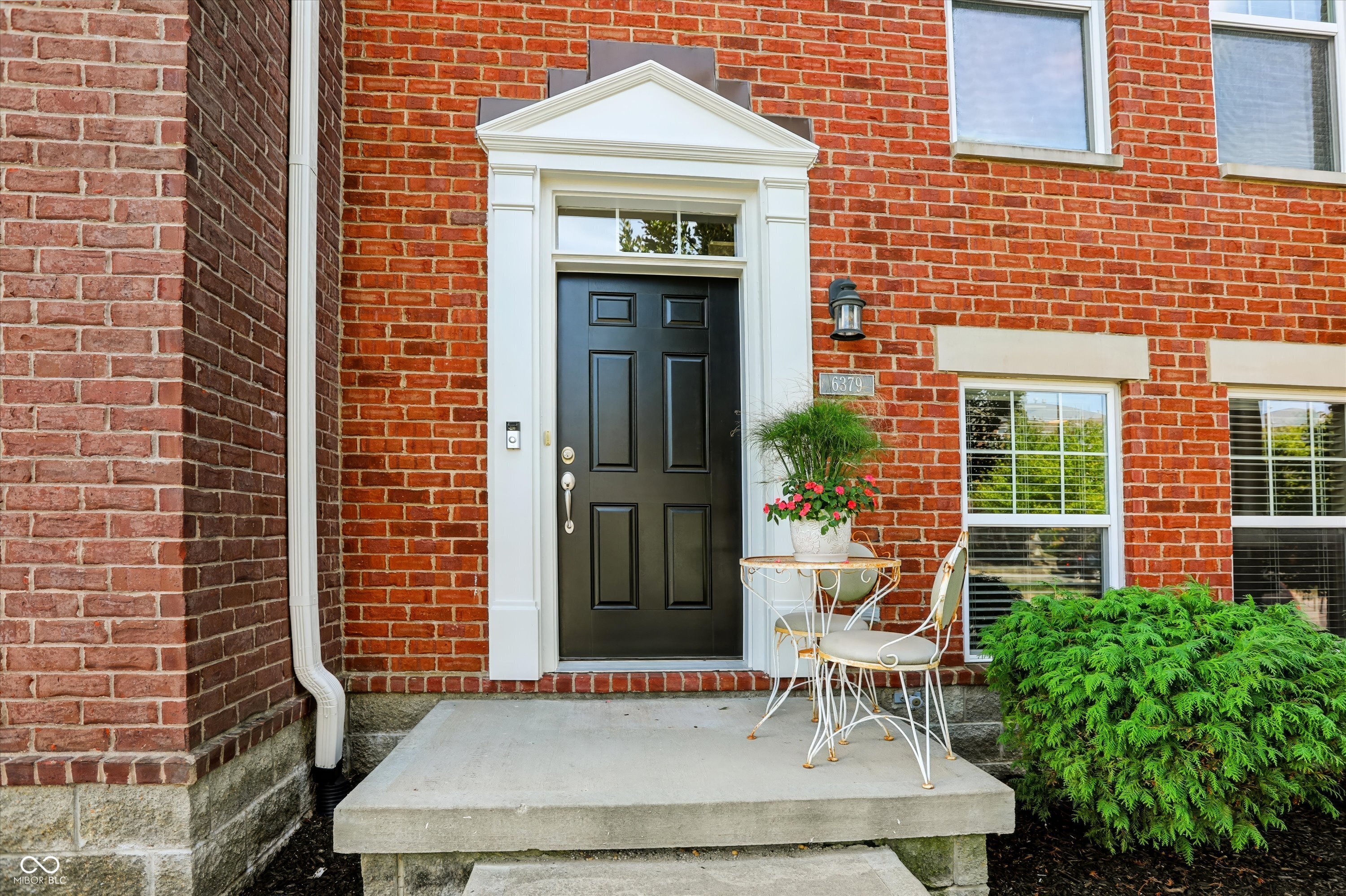 6379 Central Boulevard, Whitestown, IN, 46075 photo 5 of 33