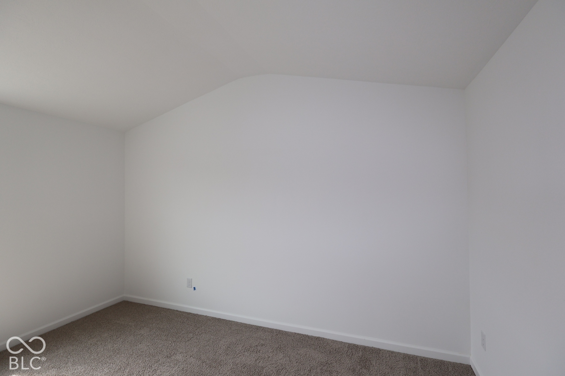11195 Hobbsbrook Drive, Noblesville, IN, 46060 photo 5 of 11