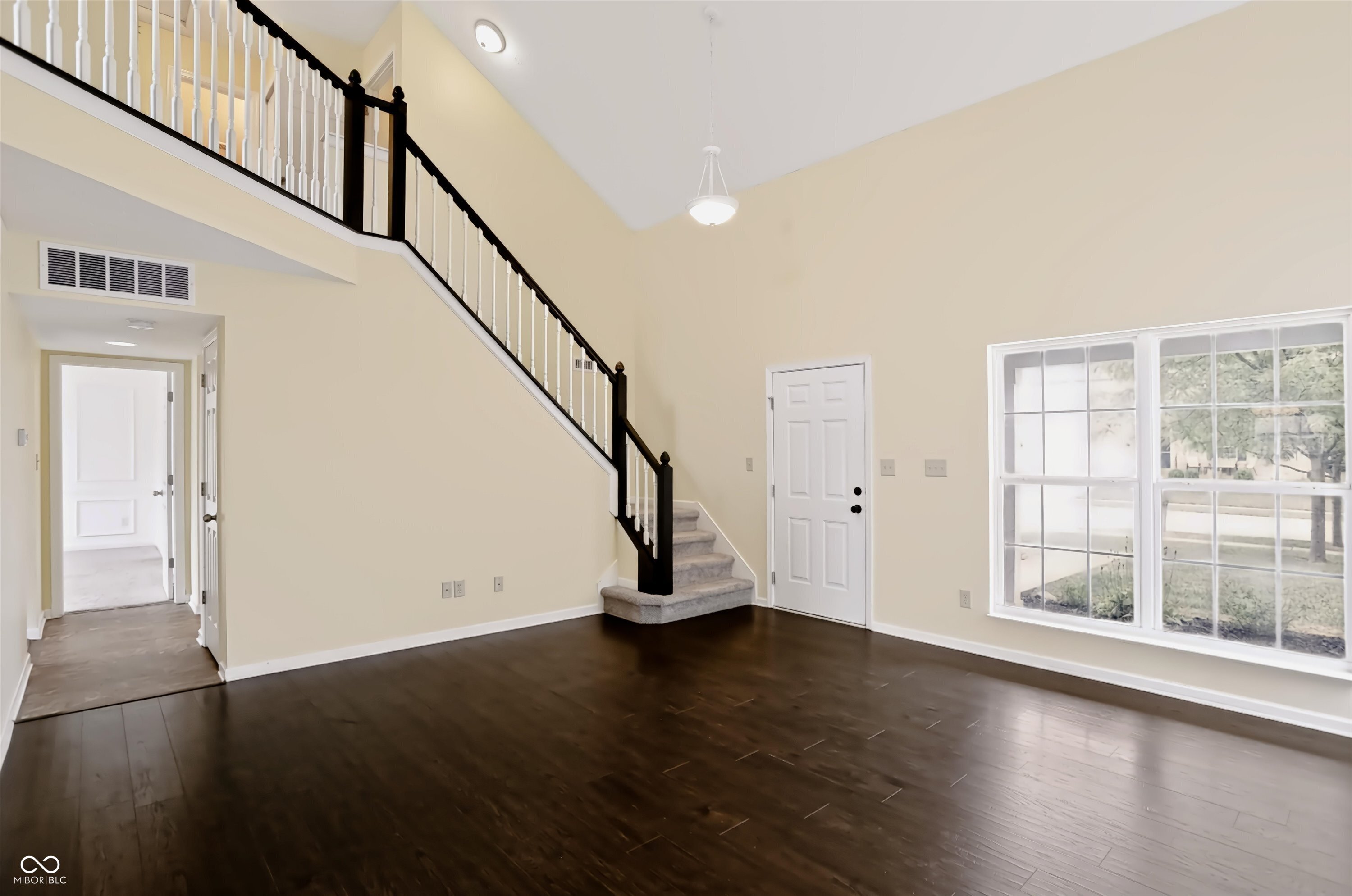 1617 Maplewood Lane, Pendleton, IN, 46064 photo 5 of 68