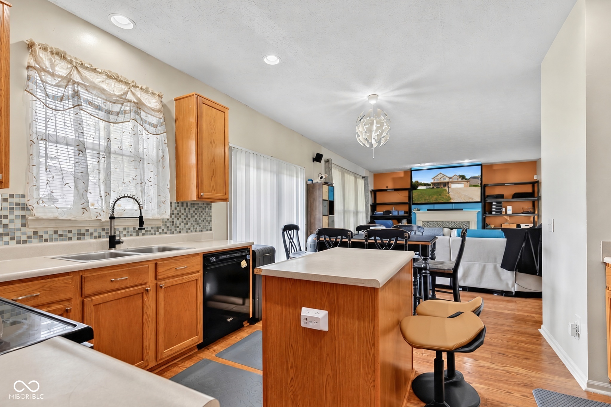 3530 W Waterloo Drive, Indianapolis, IN, 46268 photo 5 of 21