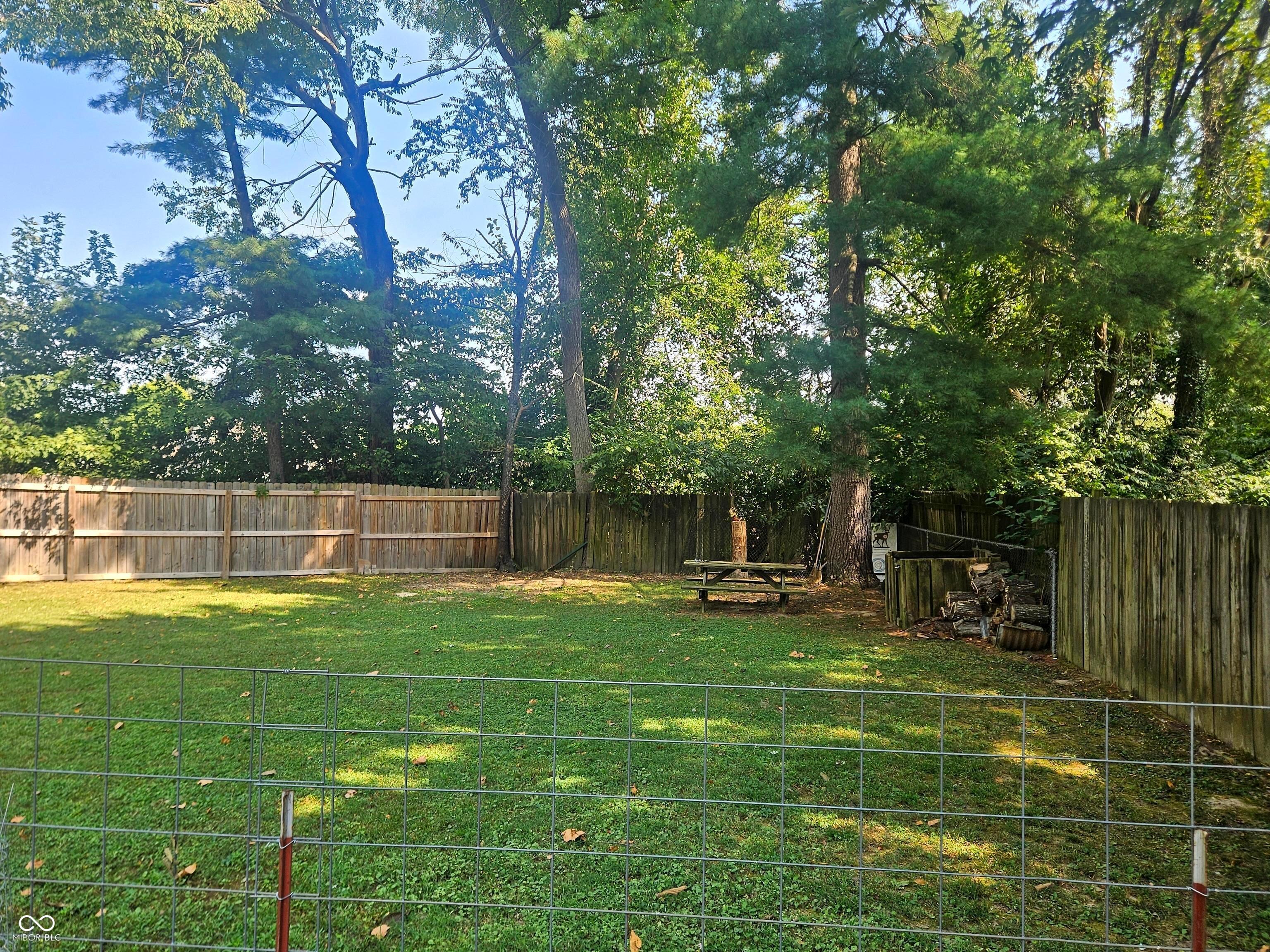 2957 N Talley Road, Columbus, IN, 47203 photo 5 of 23
