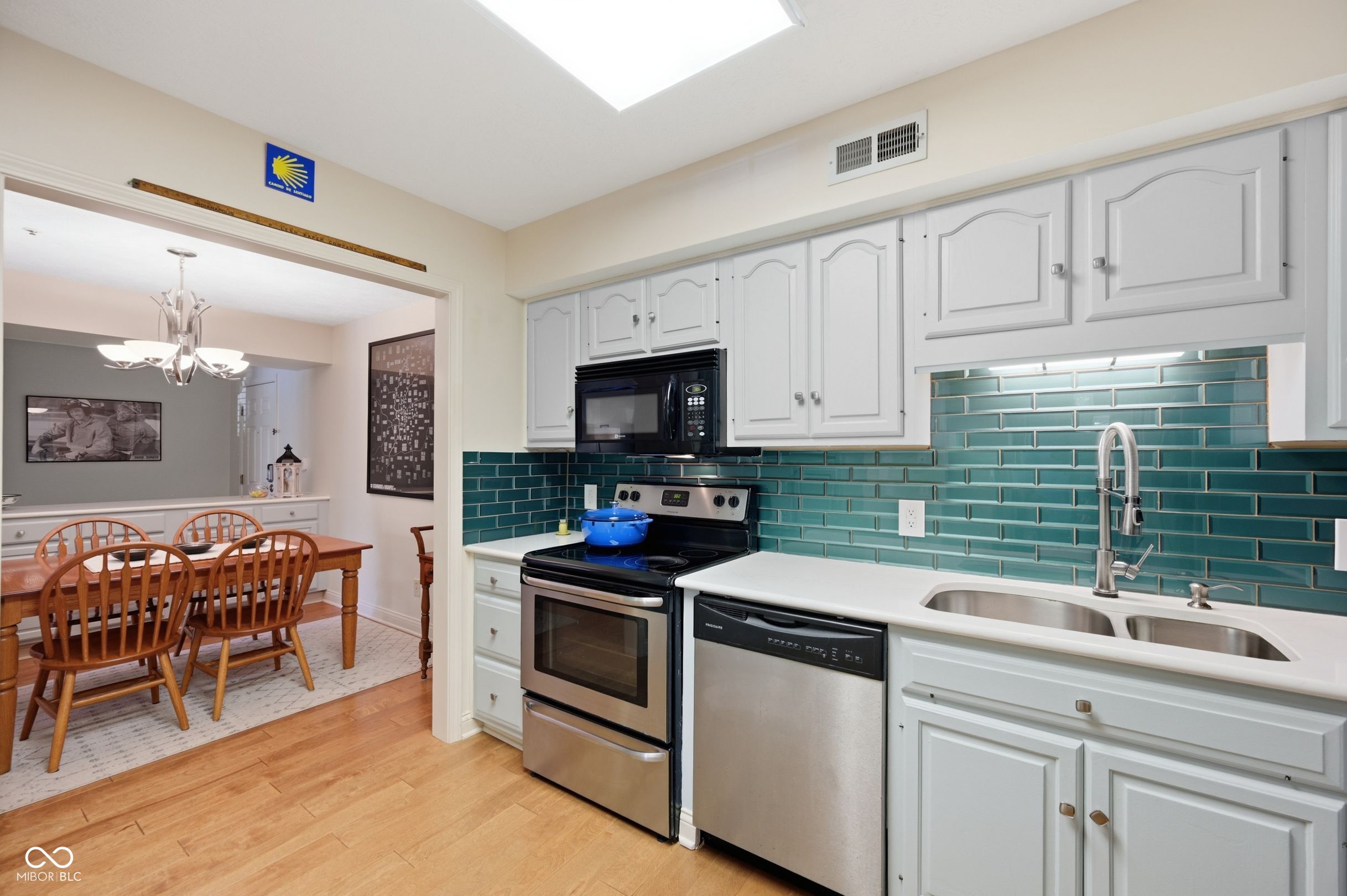 7601 Newport Bay Drive #112, Indianapolis, IN, 46240 photo 5 of 38