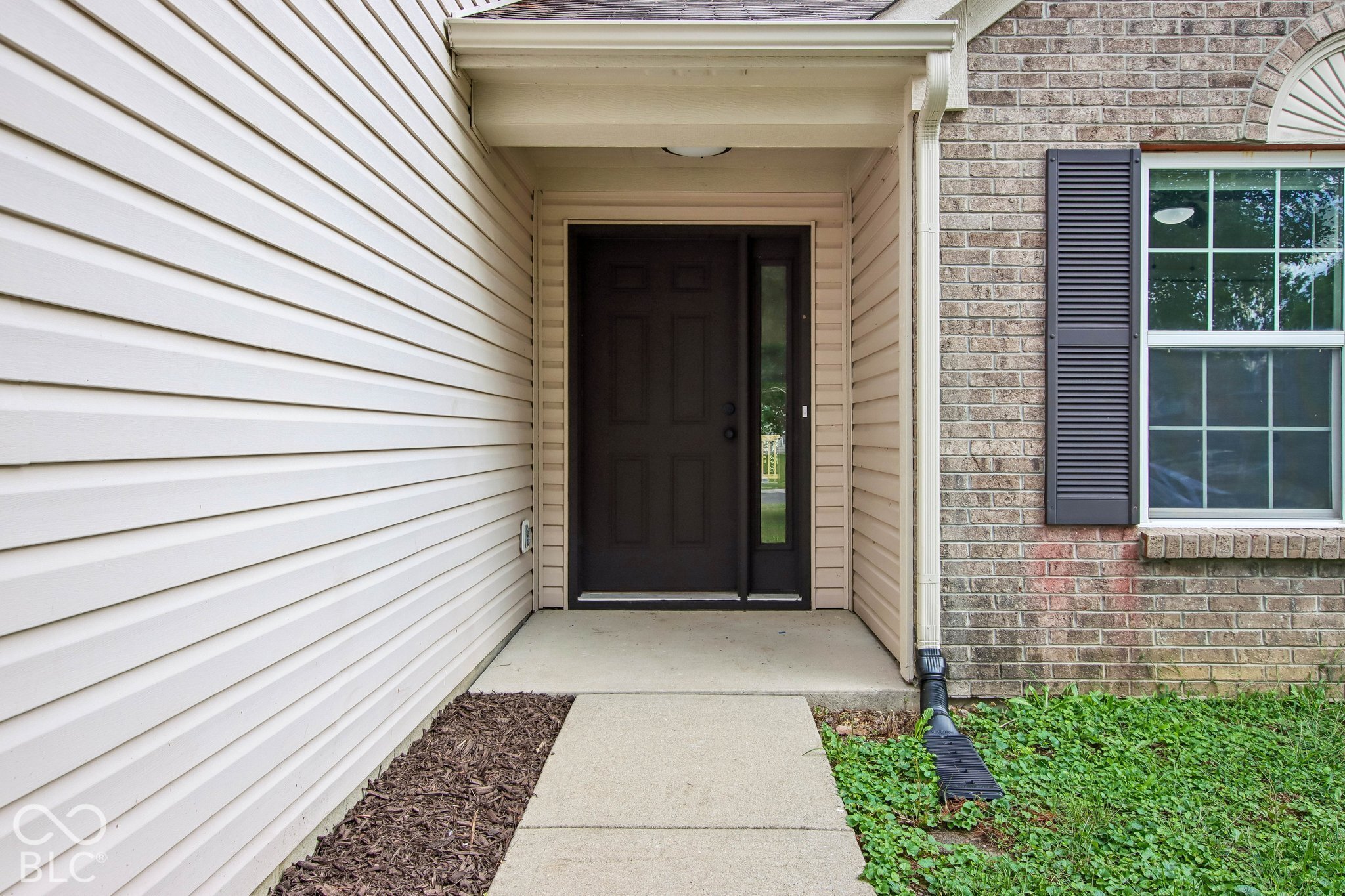 976 Webb Drive, Greenfield, IN, 46140 photo 5 of 35