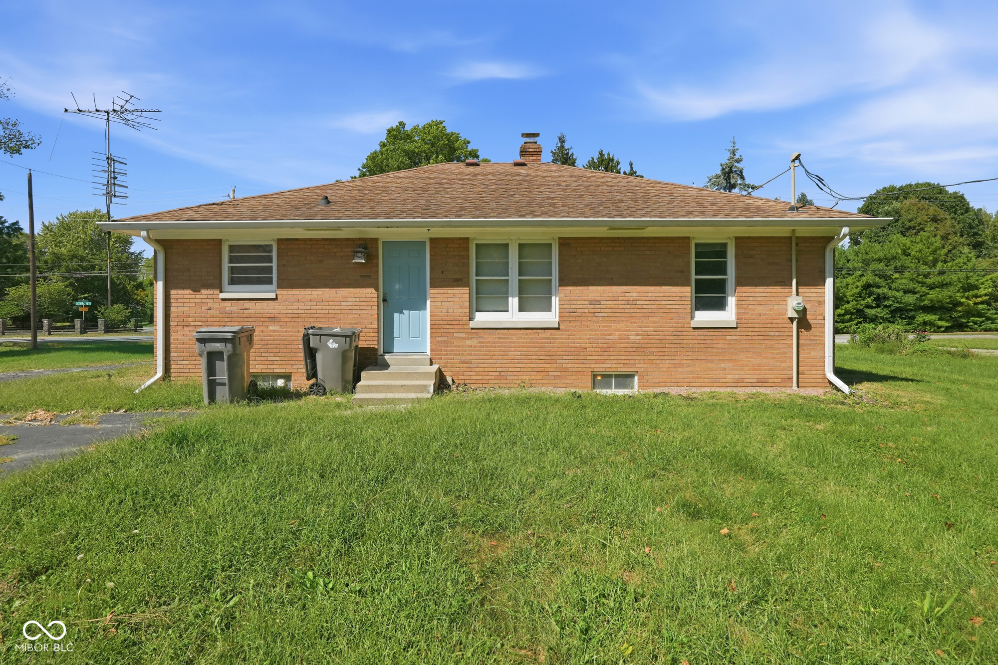 3737 S Meridian Street, Indianapolis, IN, 46217 photo 5 of 37