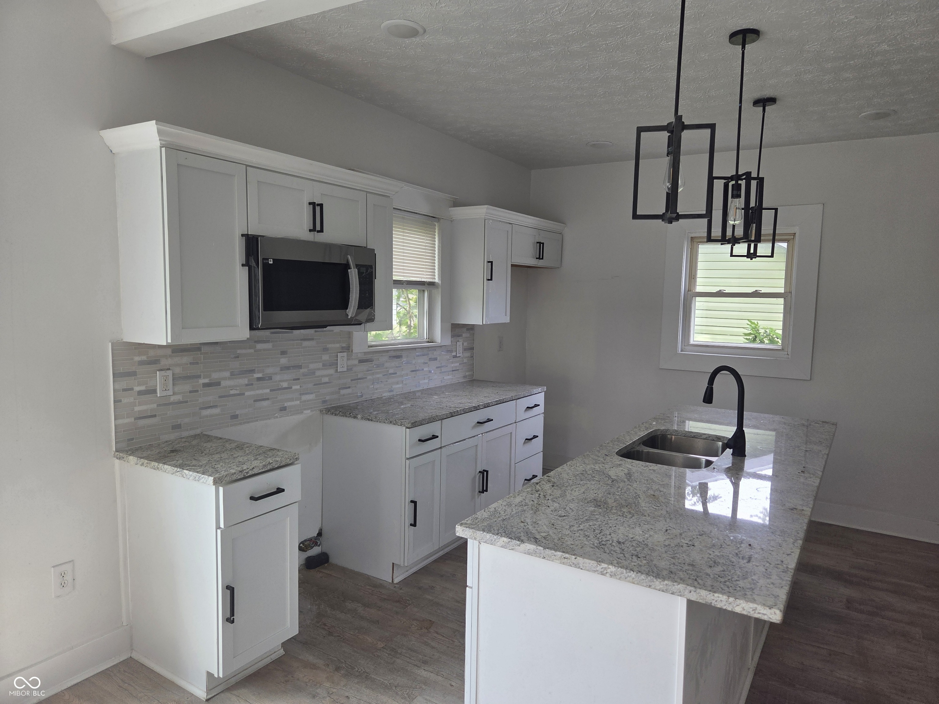 408 N Forest Avenue, Indianapolis, IN, 46201 photo 5 of 24