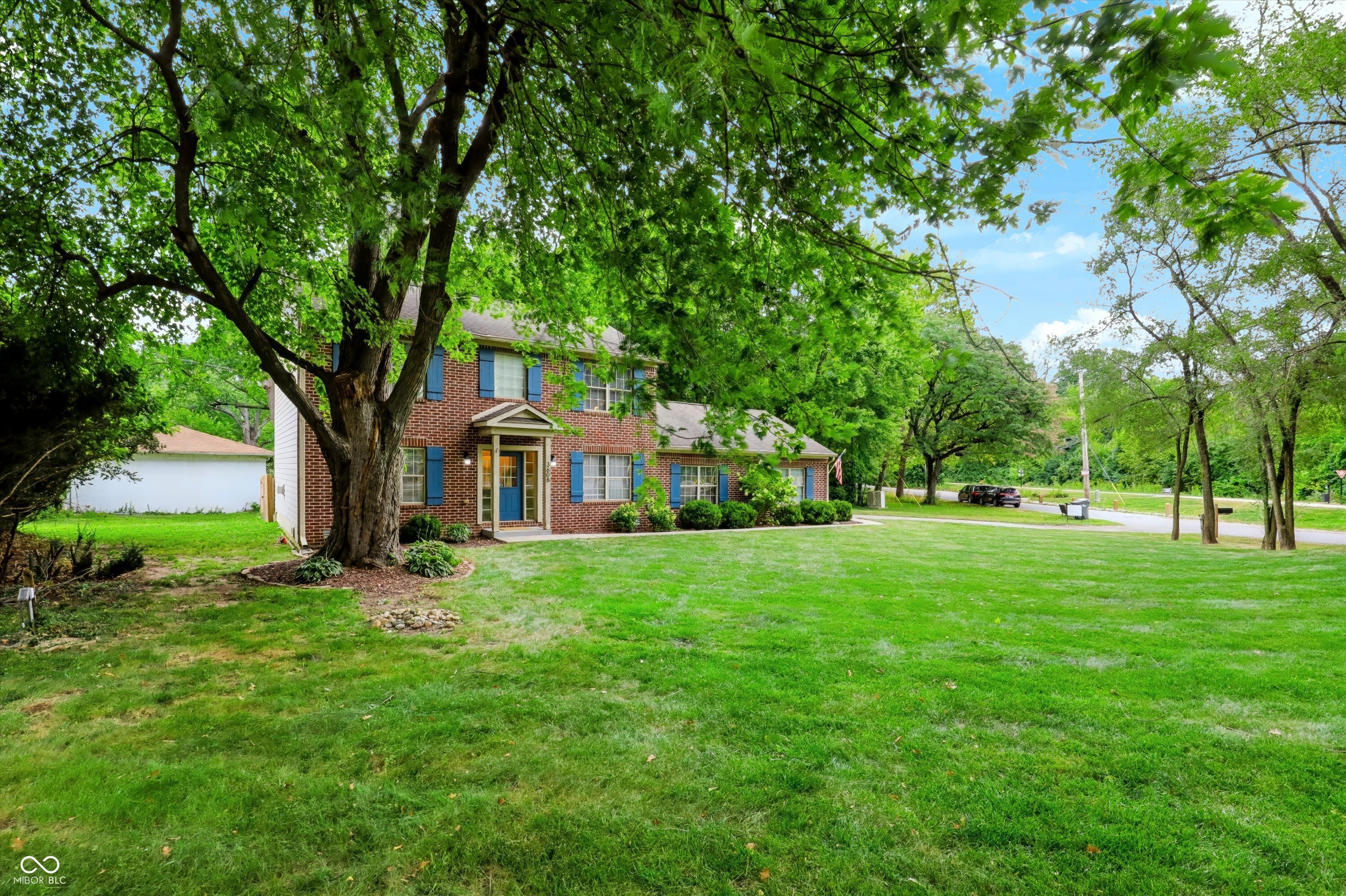 3608 Kessler Boulevard East Drive, Indianapolis, IN, 46220 photo 5 of 50