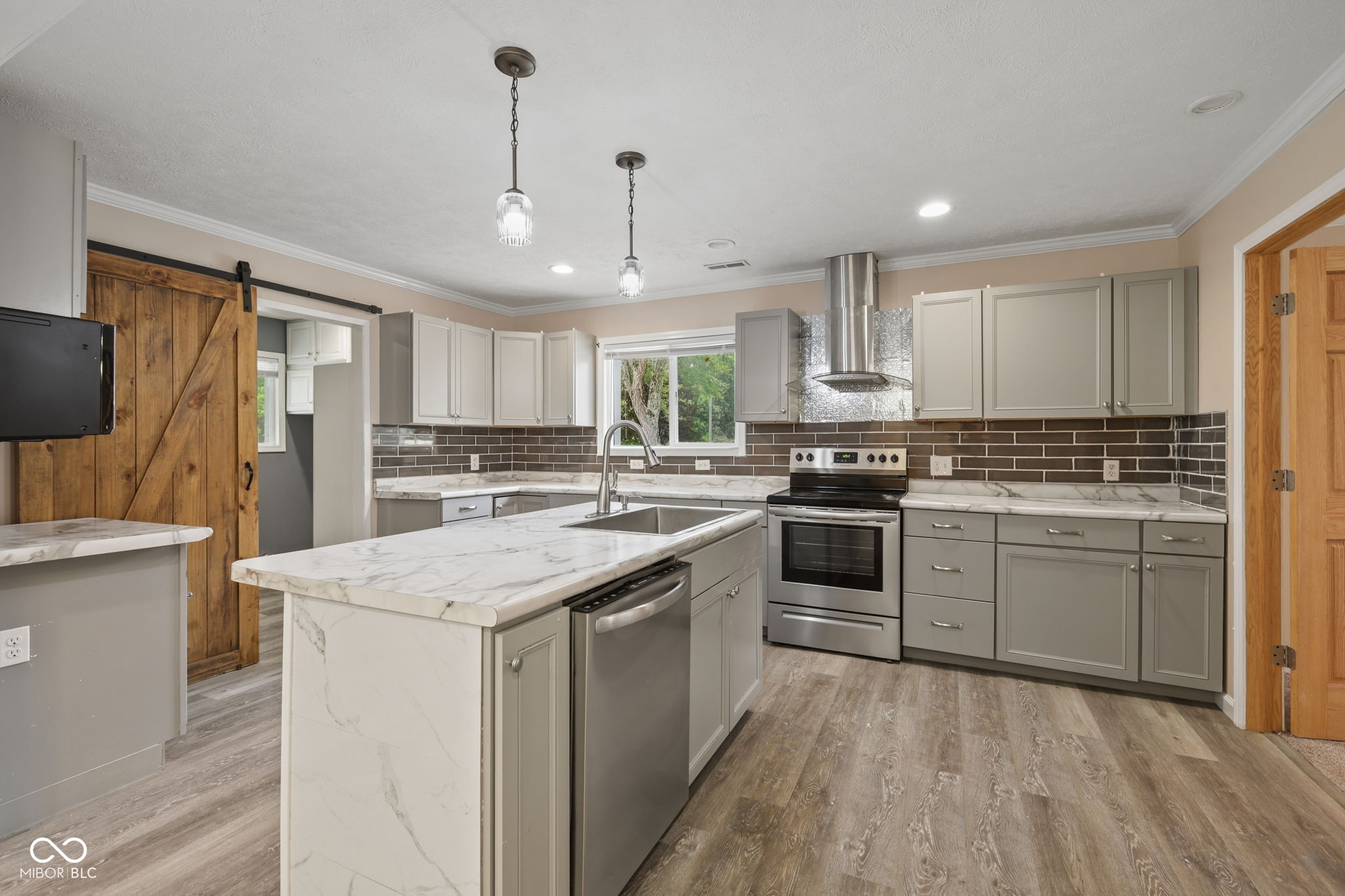 11826 S Marlin Road, Indianapolis, IN, 46239 photo 5 of 26