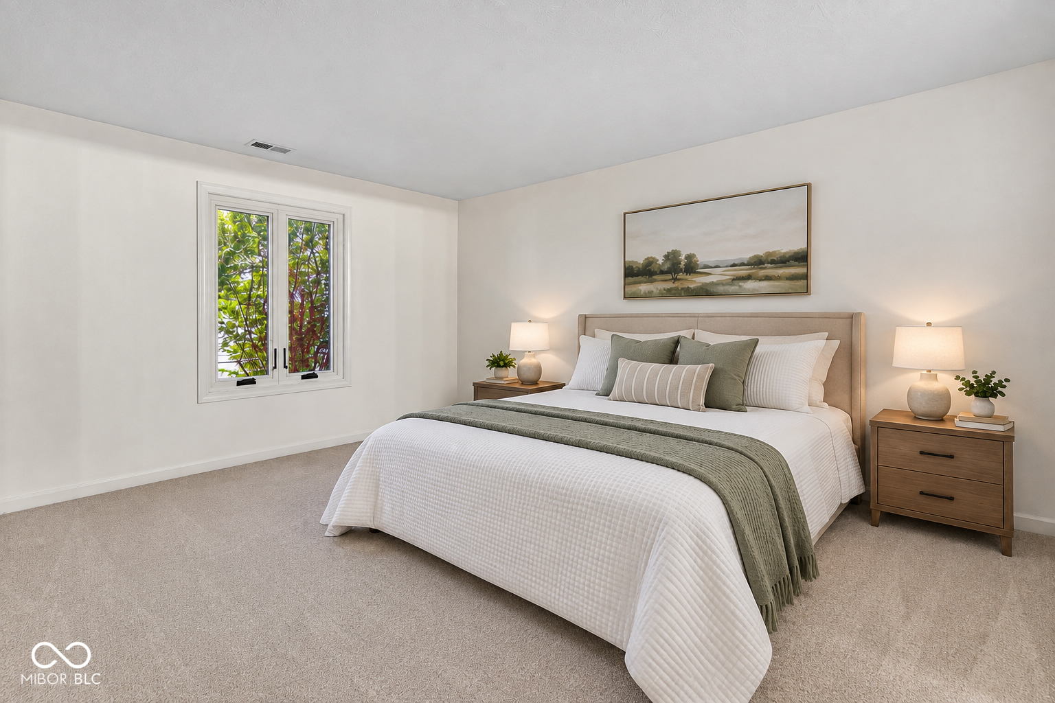 8921 Woodlark Drive, Fishers, IN, 46038 photo 5 of 21