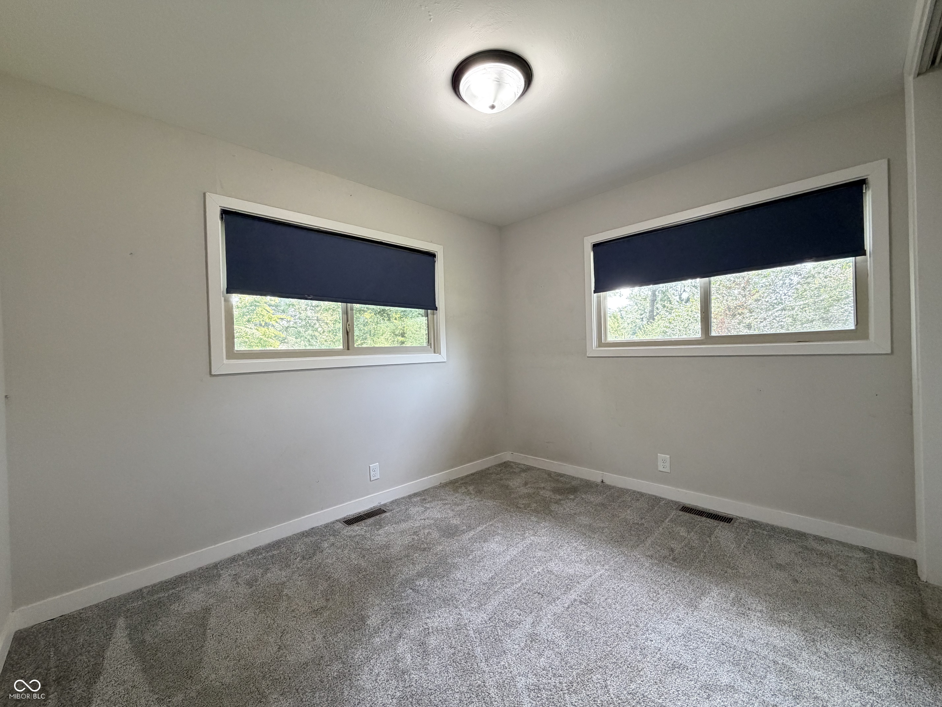 4655 Earlham Drive, Indianapolis, IN, 46227 photo 5 of 20