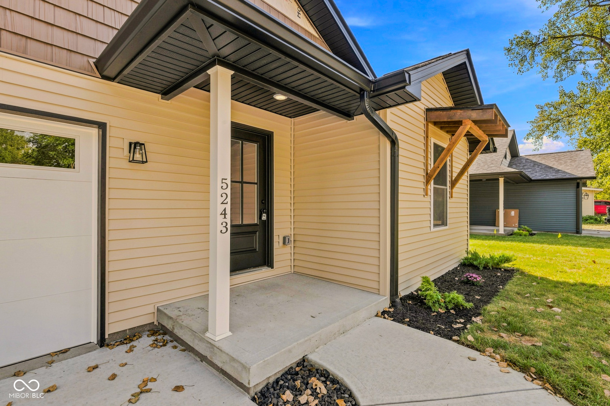 5243 N Vance Street, Columbus, IN, 47201 photo 5 of 34
