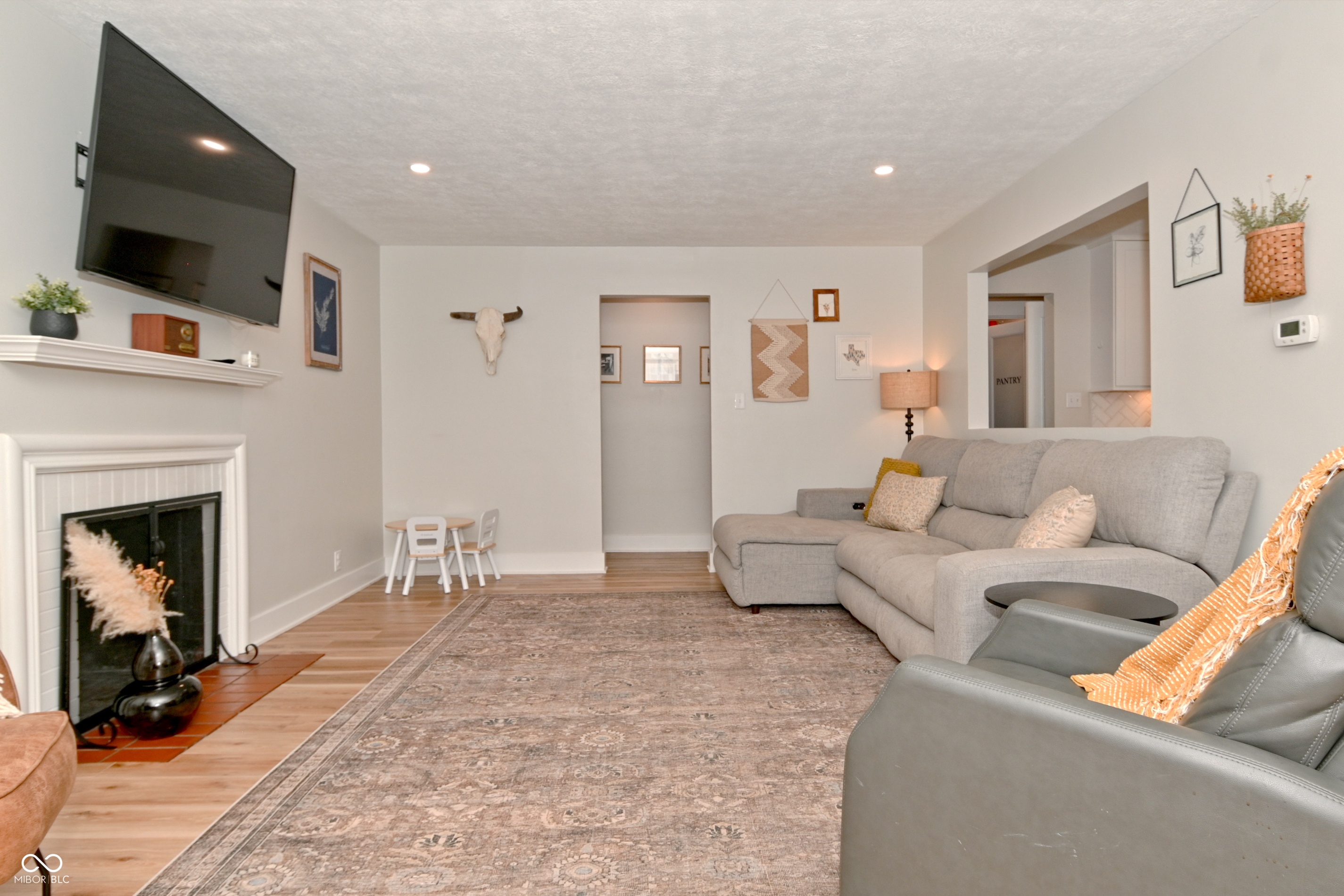 5762 N Ewing Street, Indianapolis, IN, 46220 photo 5 of 31