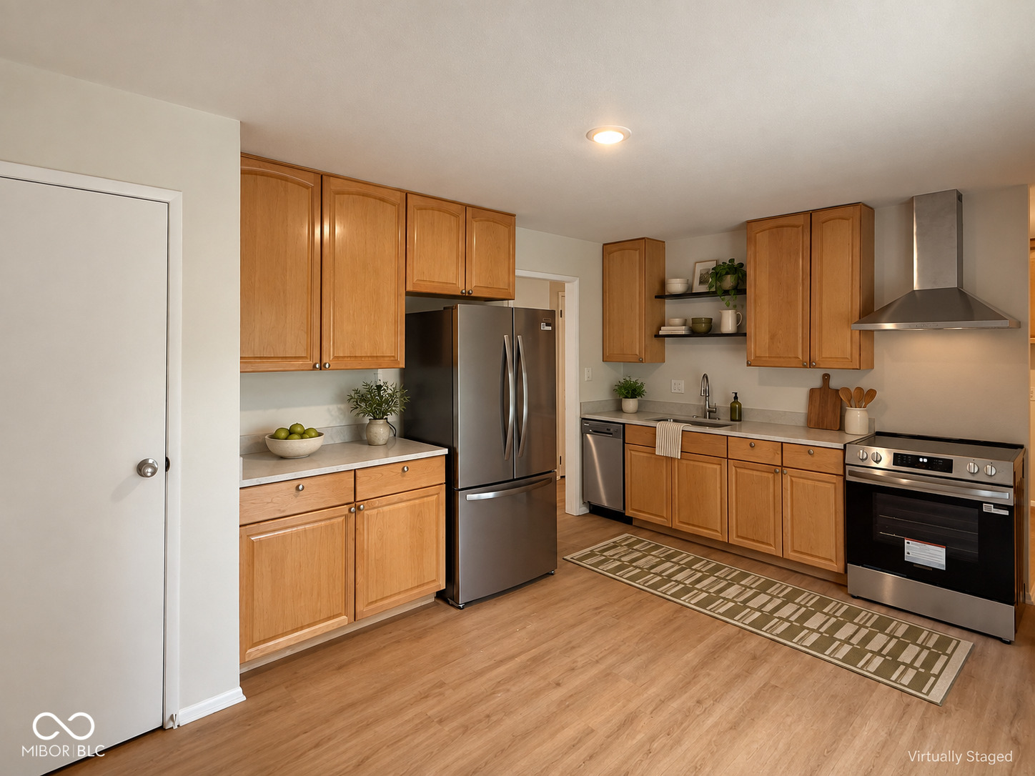 9508 Pepperidge Drive, Indianapolis, IN, 46235 photo 5 of 29