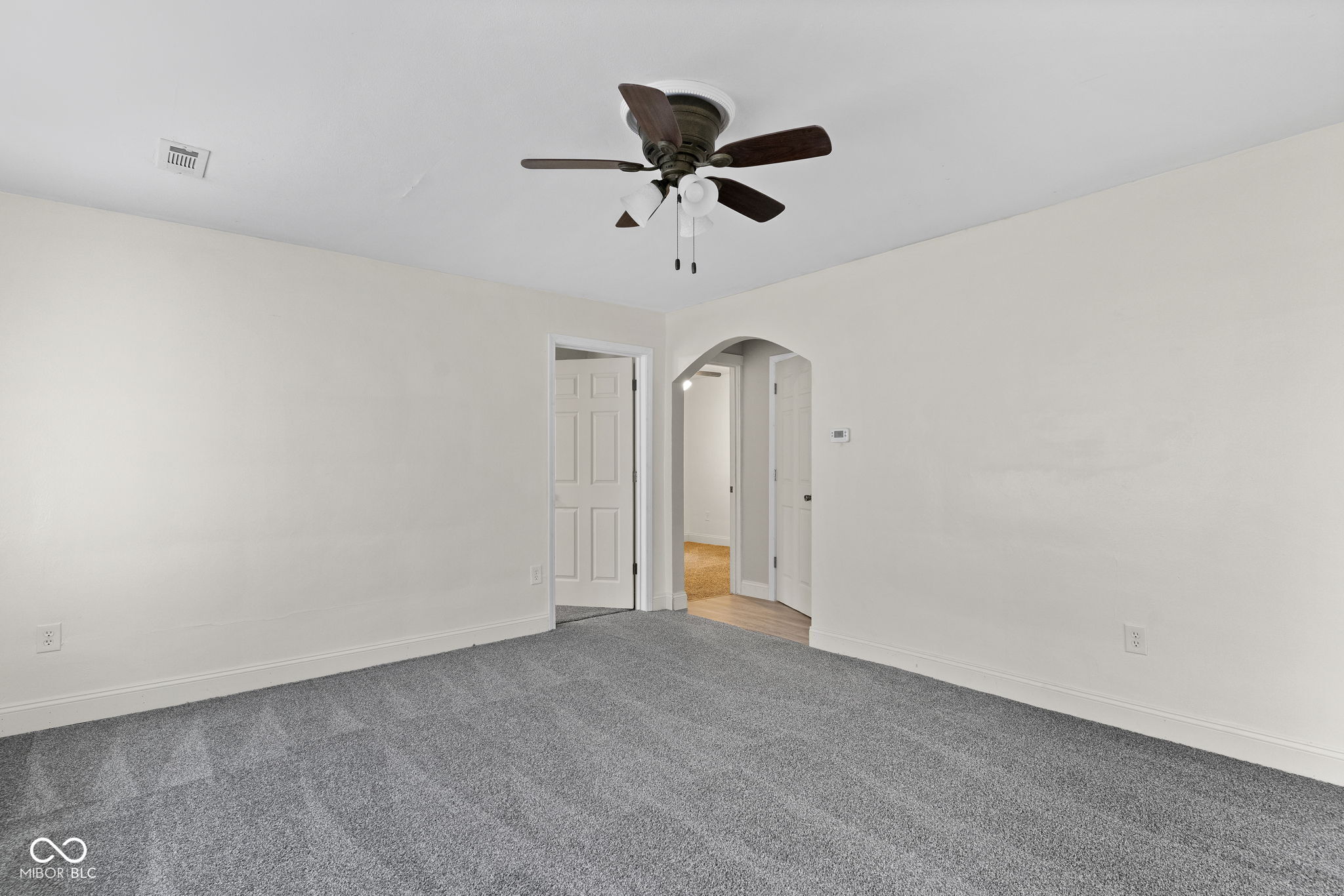 1090 N Mann Avenue, Austin, IN, 47102 photo 5 of 22