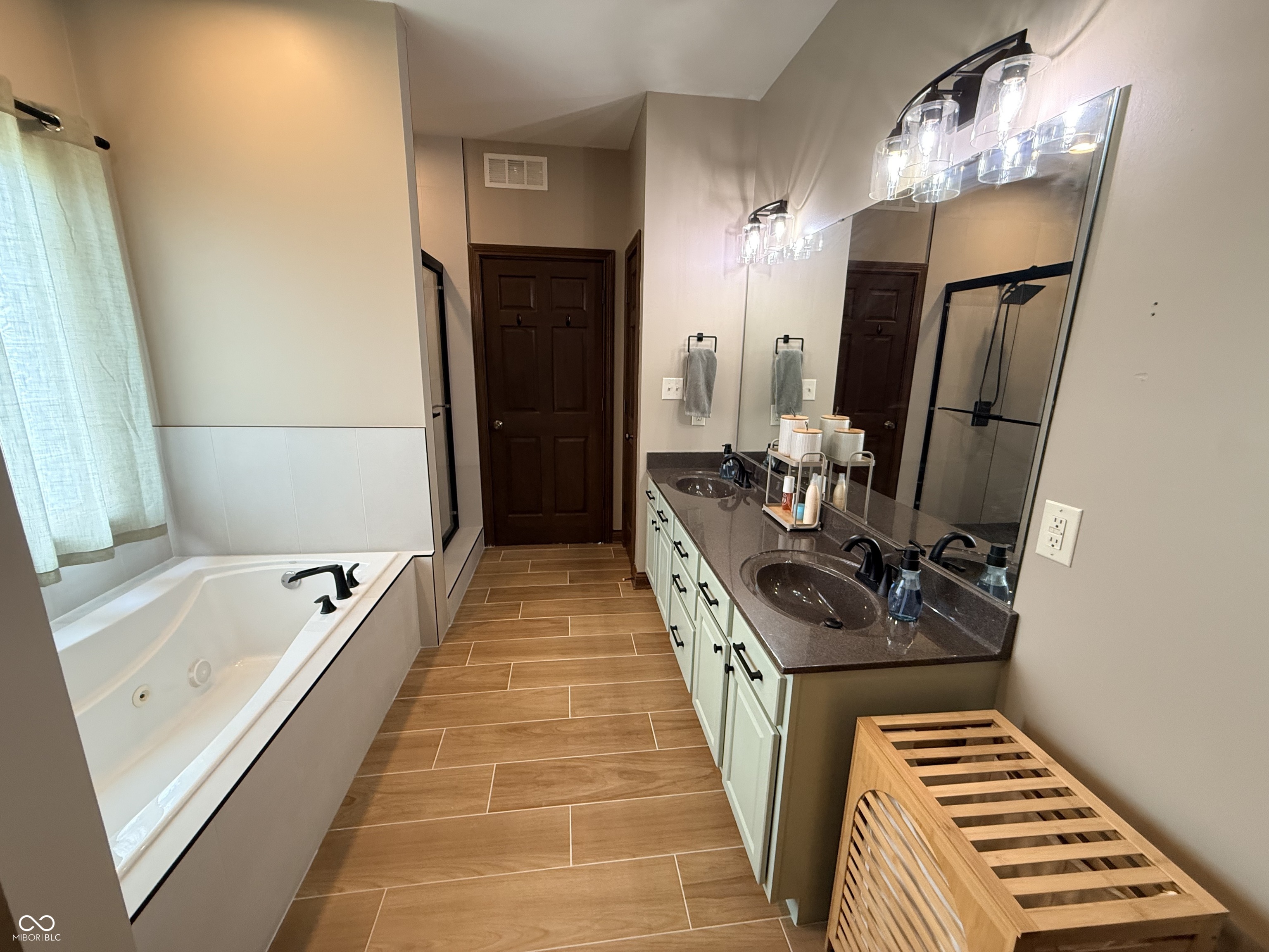 3486 N Timberlake Drive, Martinsville, IN, 46151 photo 5 of 114