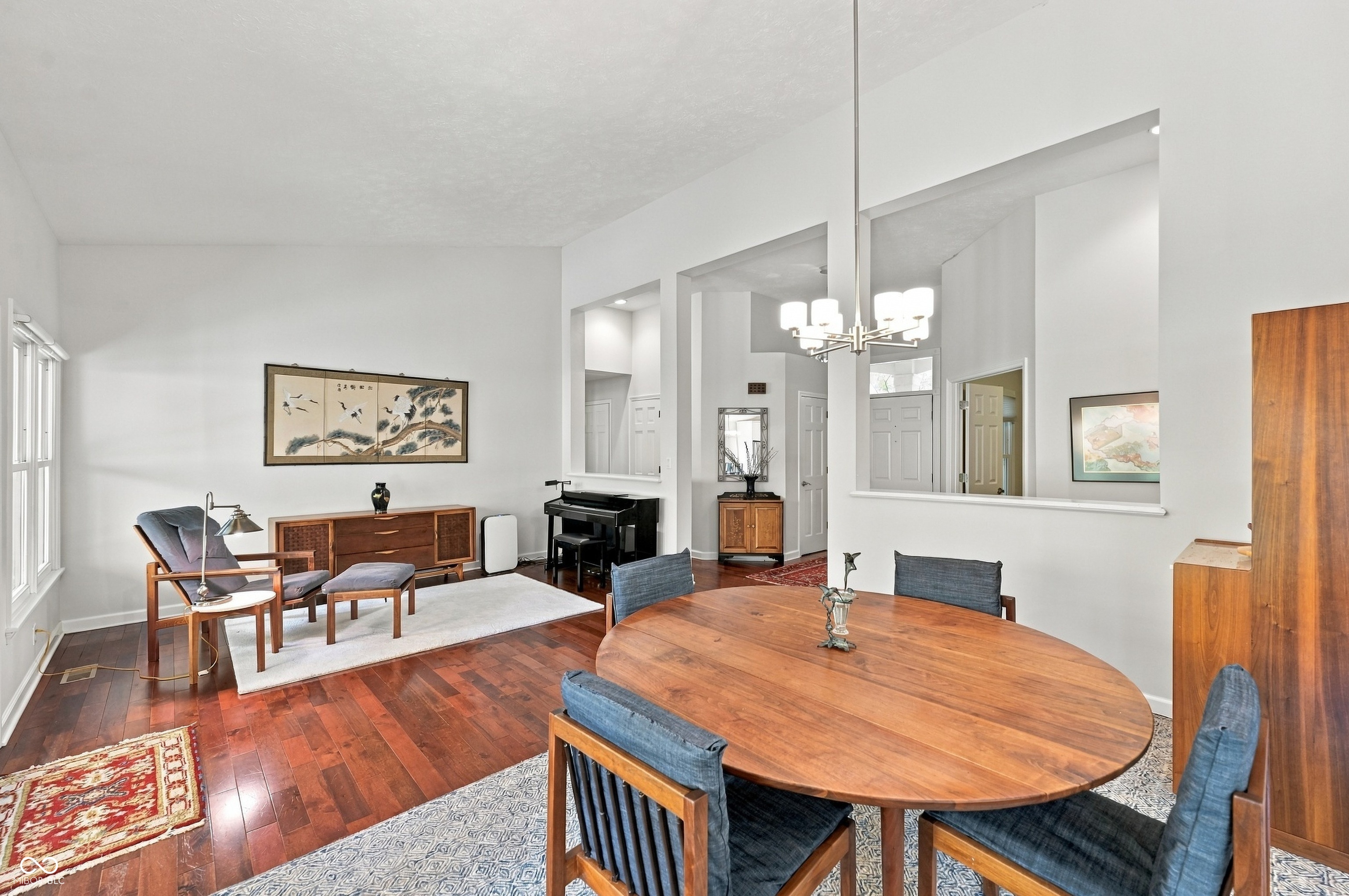 7499 Cherryhill Drive, Indianapolis, IN, 46254 photo 5 of 39