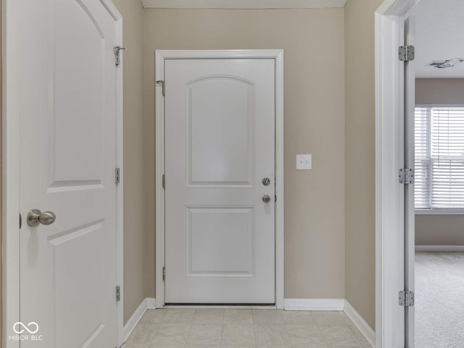 2899 W Sampler Lane, Monrovia, IN, 46157 photo 5 of 43