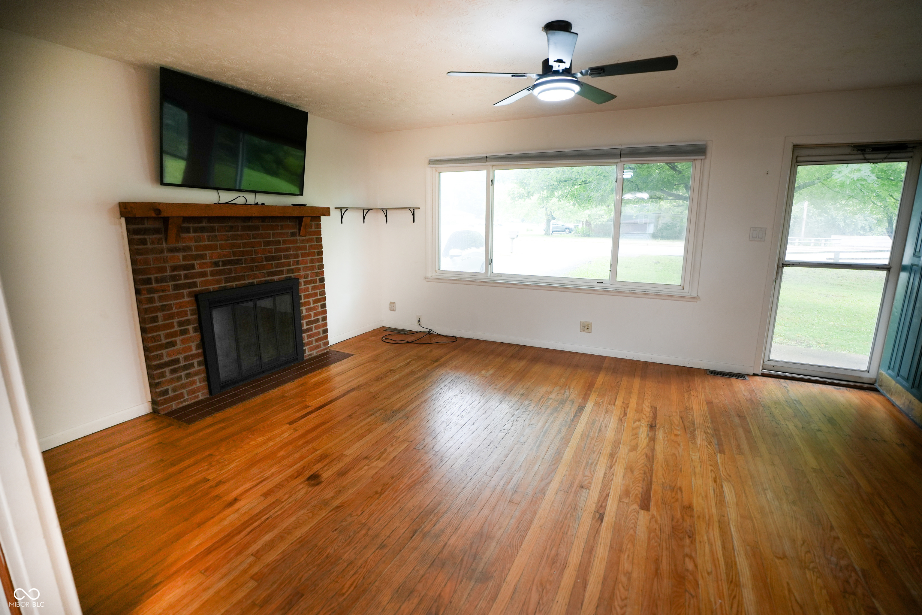 4646 S Keystone Avenue, Indianapolis, IN, 46227 photo 5 of 34