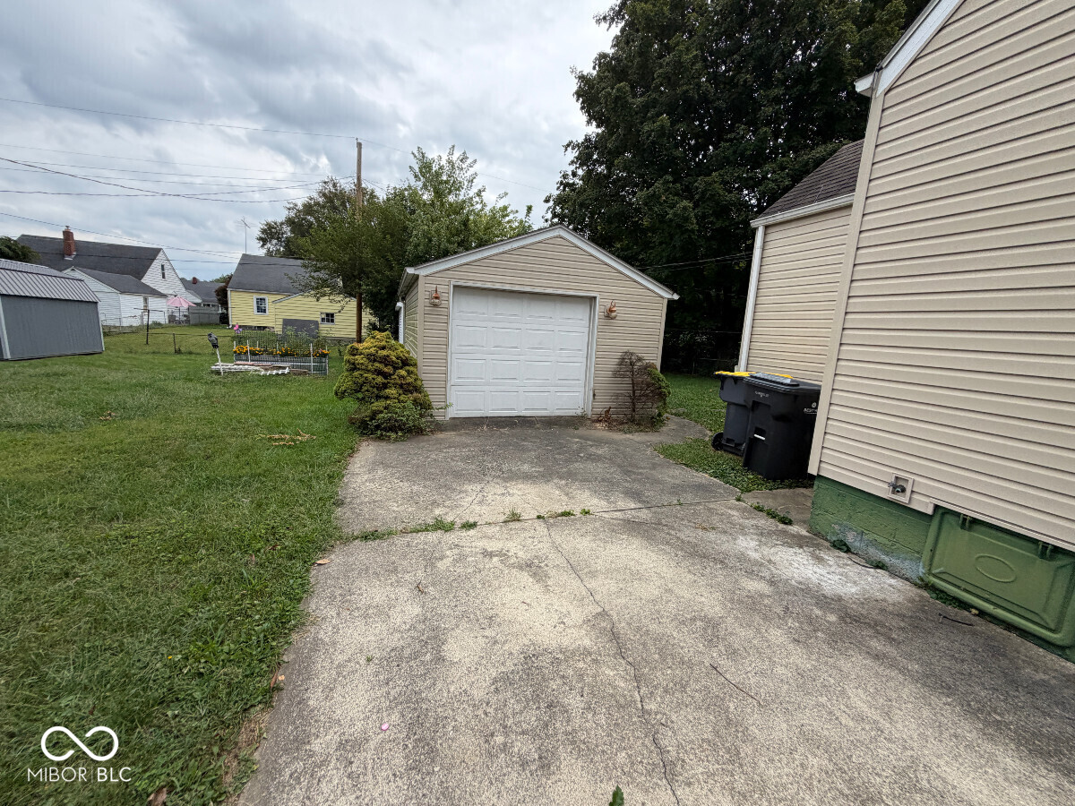 3000 Sheridan Street, Anderson, IN, 46016 photo 5 of 37