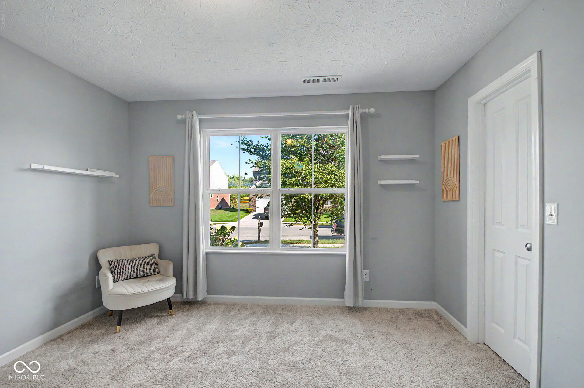 10507 Pintail Lane, Indianapolis, IN, 46239 photo 5 of 38