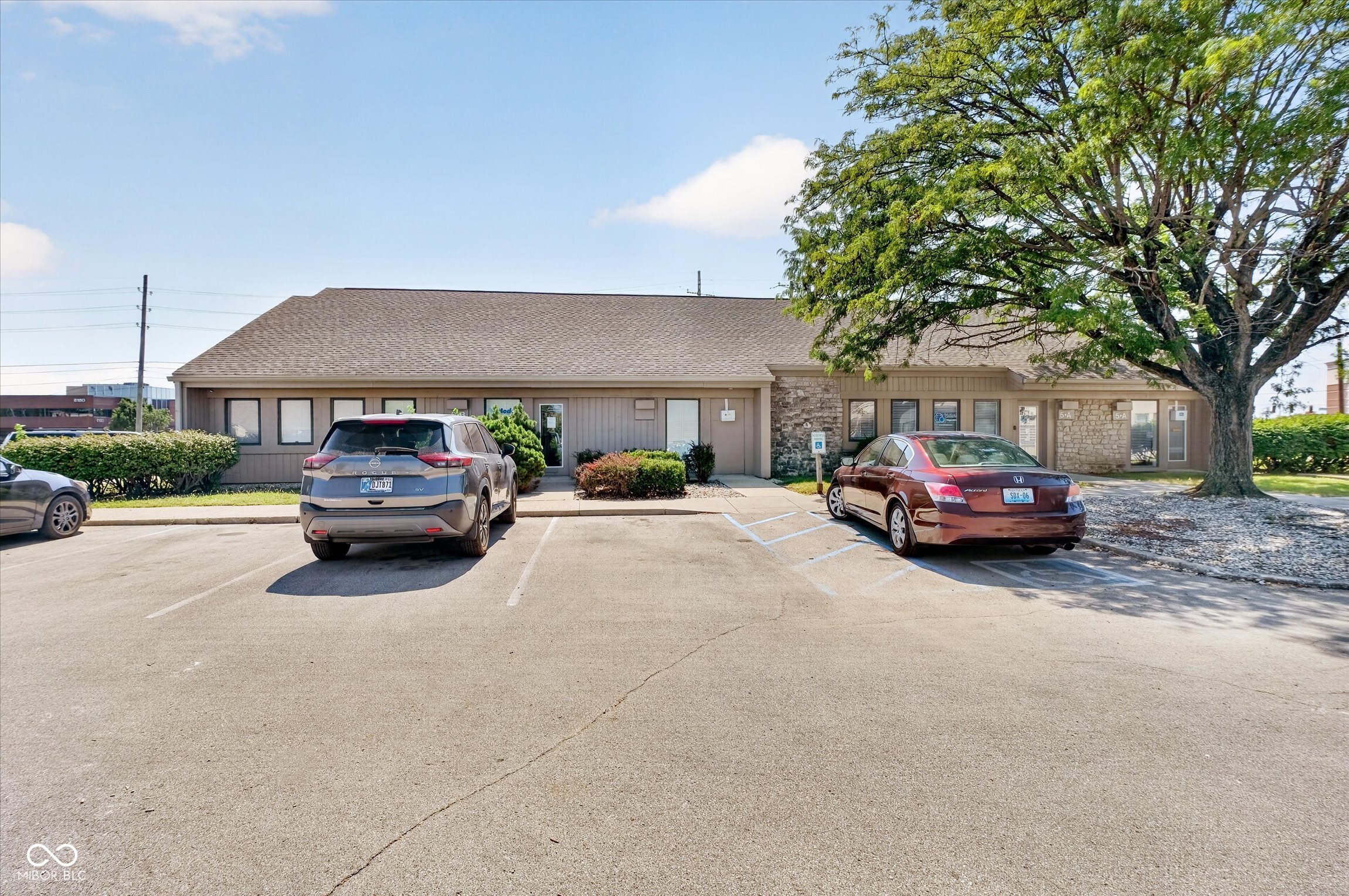 8202 Clearvista Pw #5B, Indianapolis, IN, 46256 photo 5 of 40