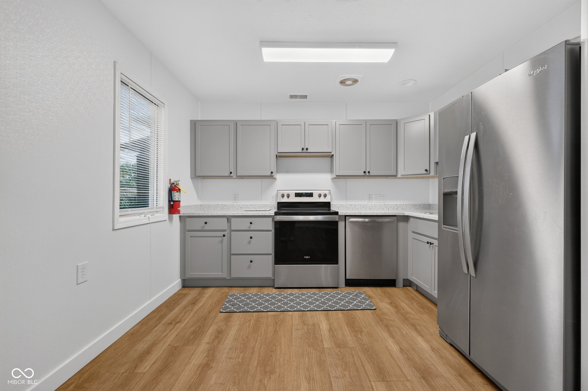 2426 E 57th Street, Indianapolis, IN, 46220 photo 5 of 14