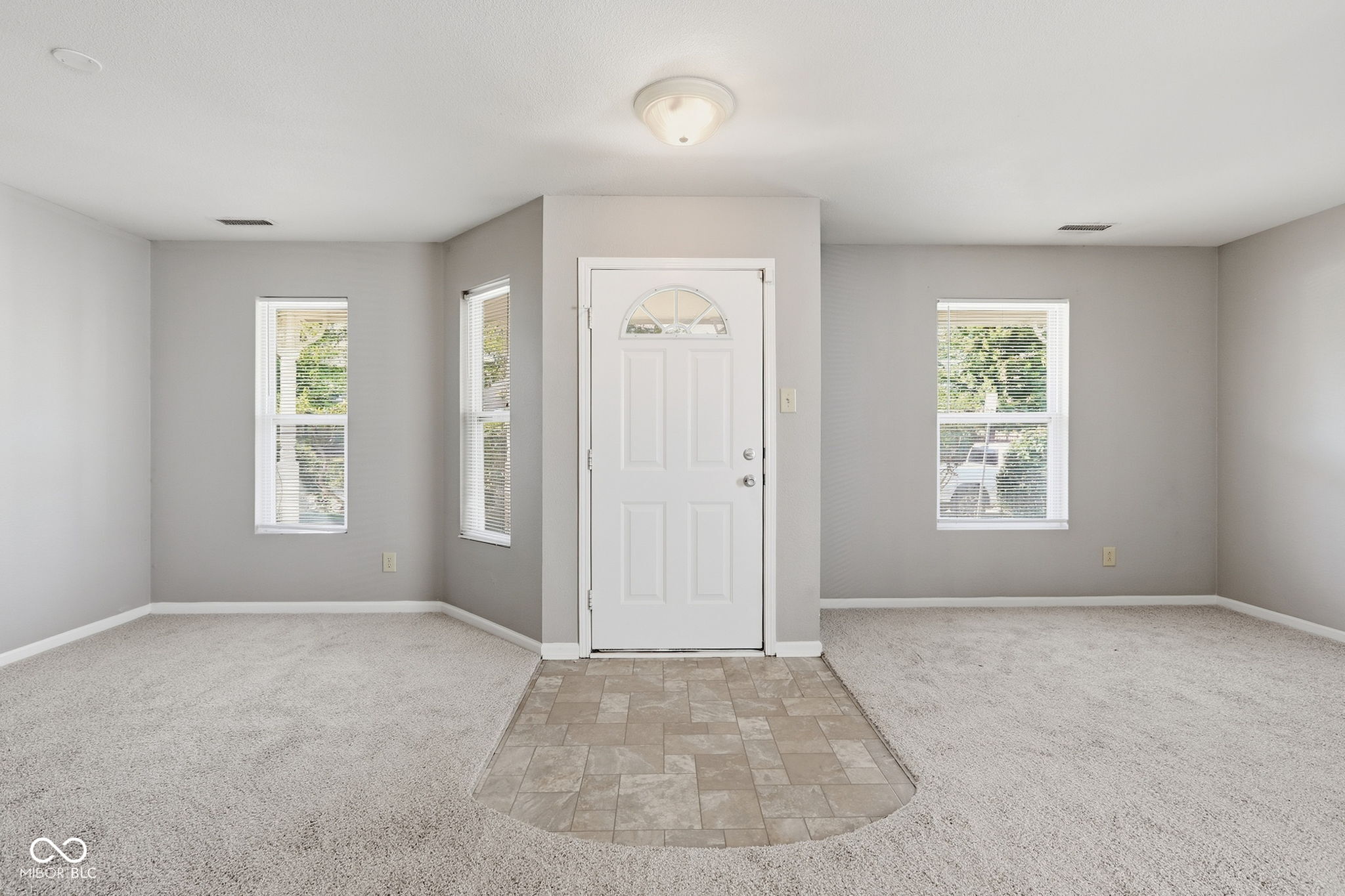 15448 Gallow Lane, Noblesville, IN, 46060 photo 5 of 34