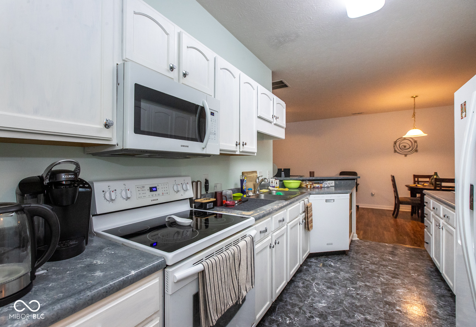 2251 Colfax Lane, Indianapolis, IN, 46260 photo 5 of 19