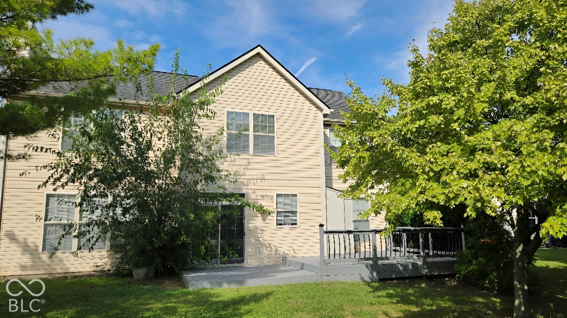 10737 Emery Way, Fishers, IN, 46037 photo 5 of 31