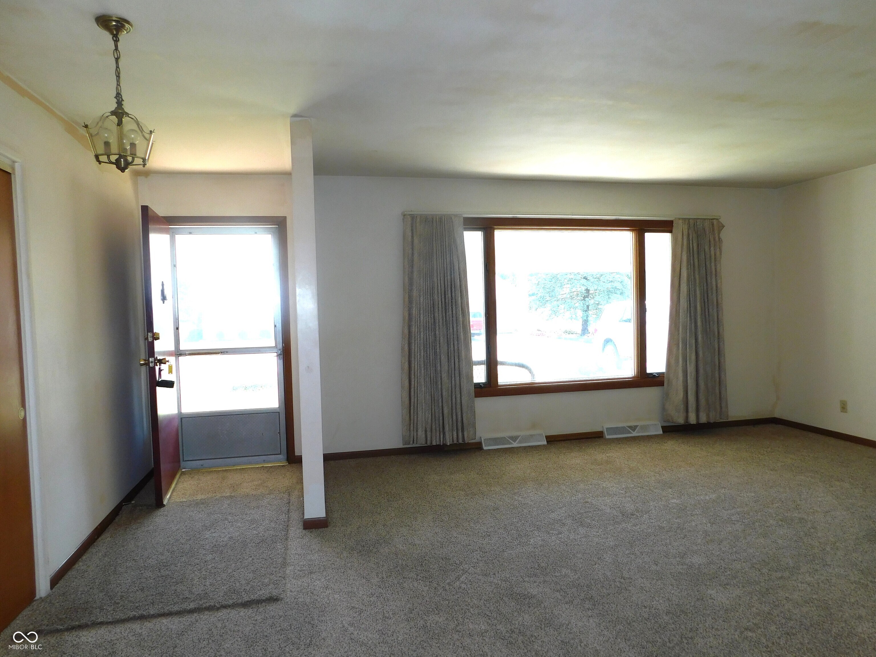 2017 N Nightingale Drive, Greensburg, IN, 47240 photo 5 of 28