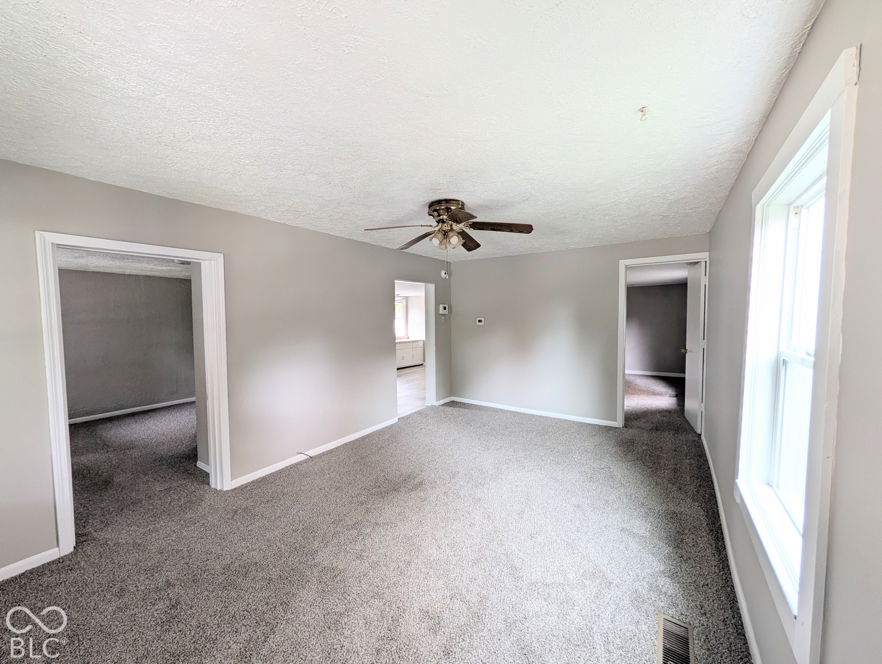 500 W Pike Street, Martinsville, IN, 46151 photo 5 of 17