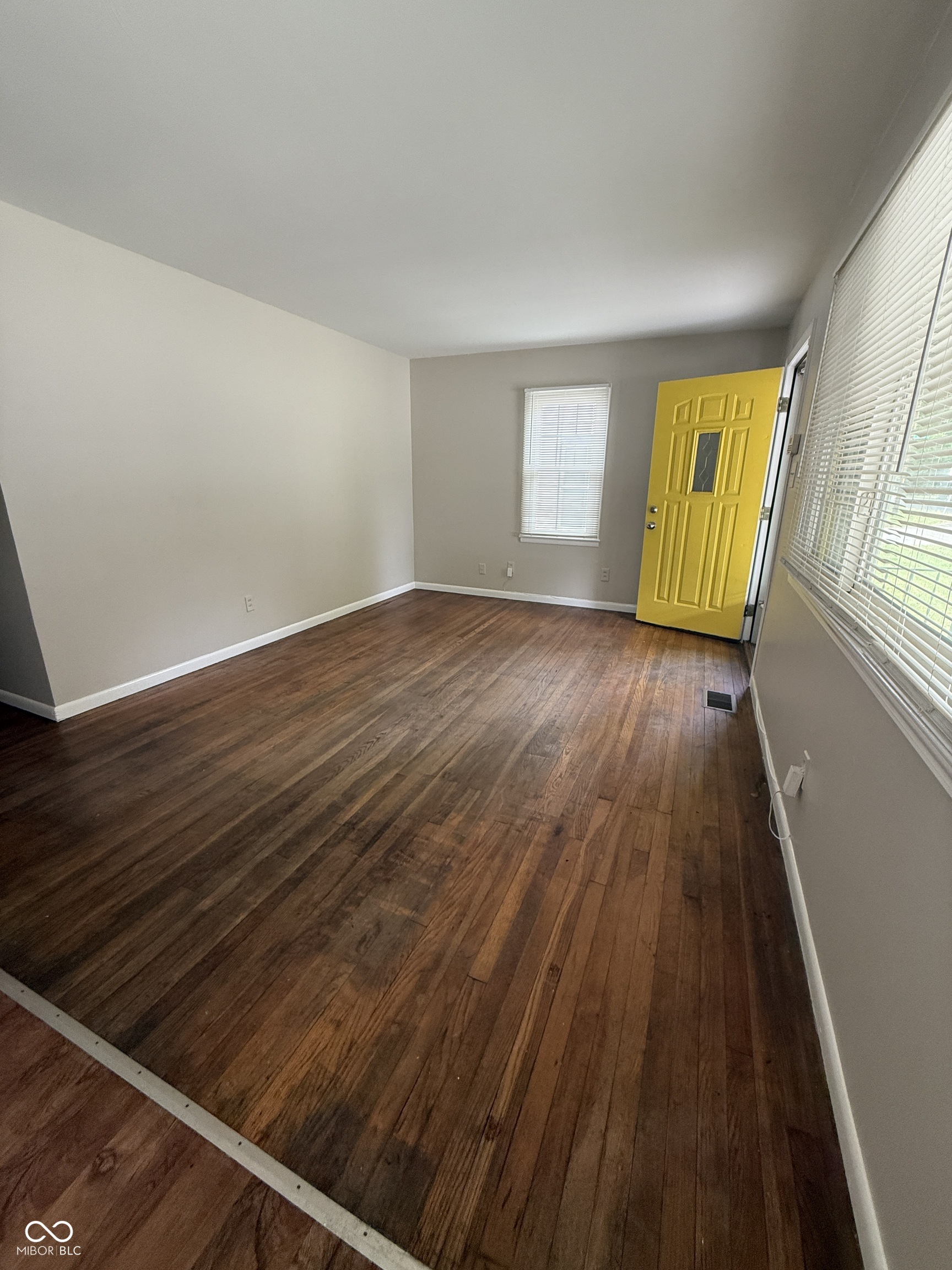 1844 N Riley Avenue, Indianapolis, IN, 46218 photo 5 of 8