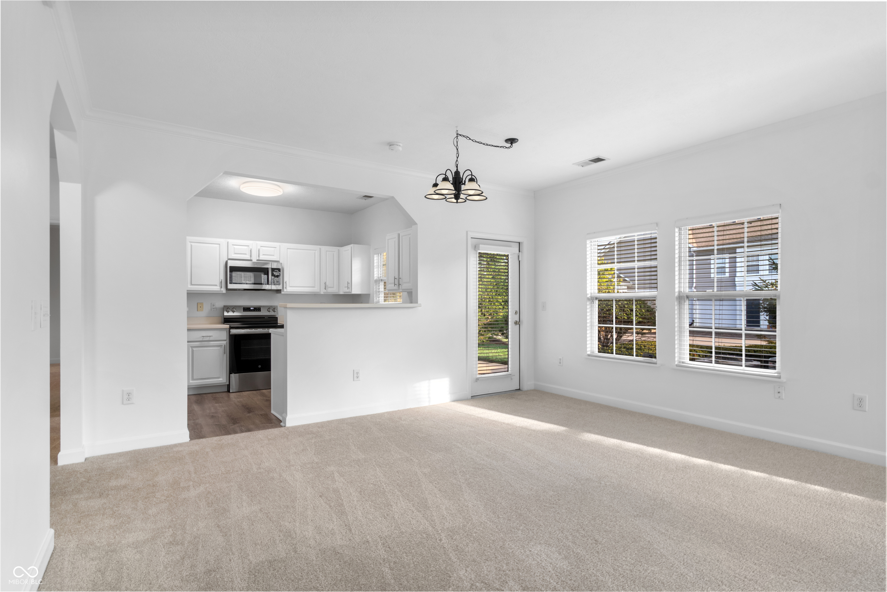 1423 Shadow Ridge Road, Carmel, IN, 46280 photo 5 of 52