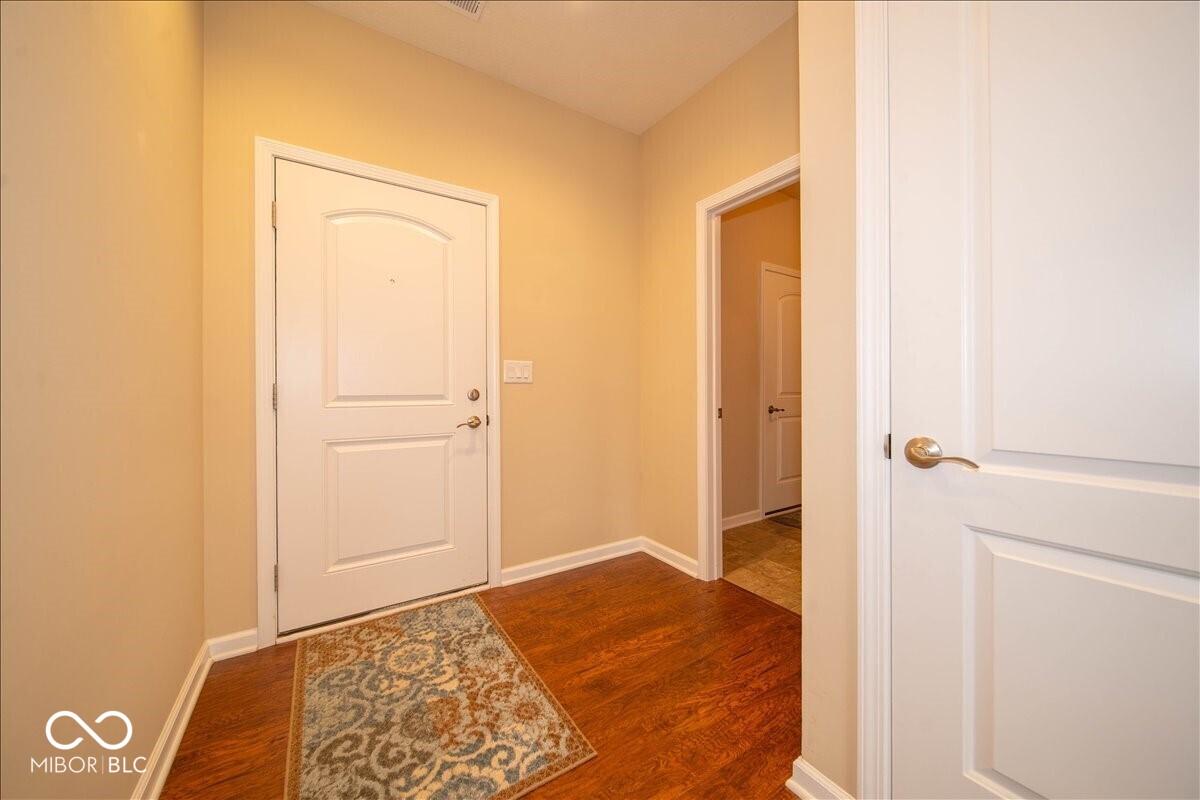 1146 Harrier Lane, Greenwood, IN, 46143 photo 5 of 25