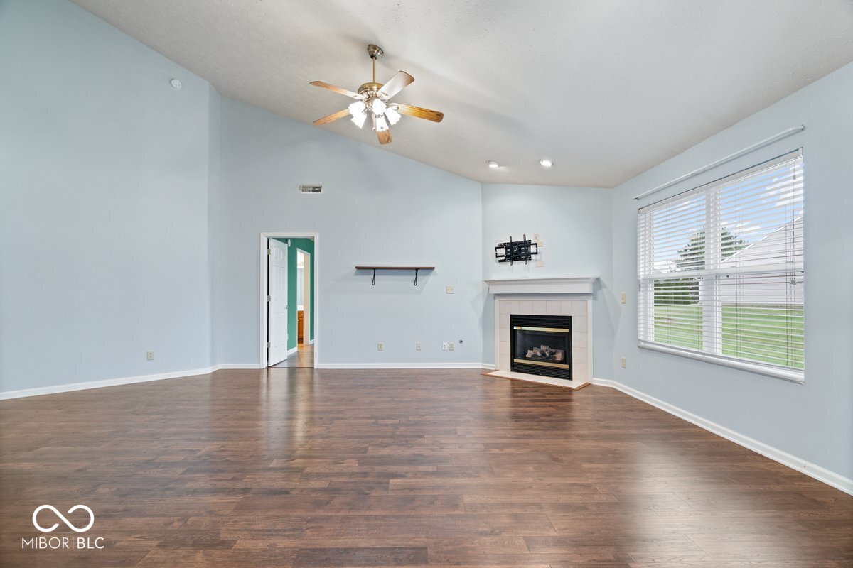 8140 Burnett Boulevard, Avon, IN, 46123 photo 5 of 33