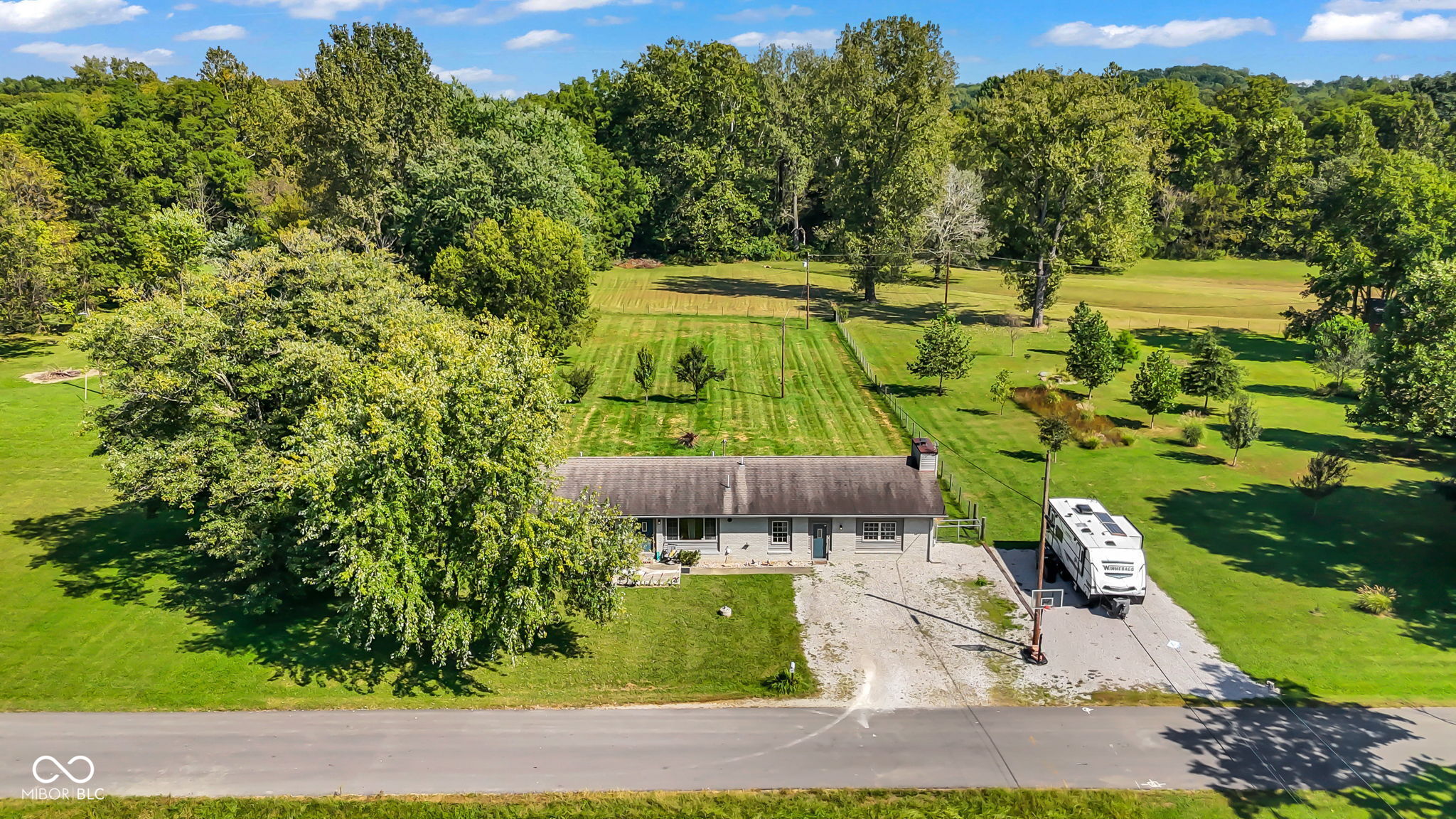 3235 N Maple Turn Lane, Martinsville, IN, 46151 photo 5 of 40