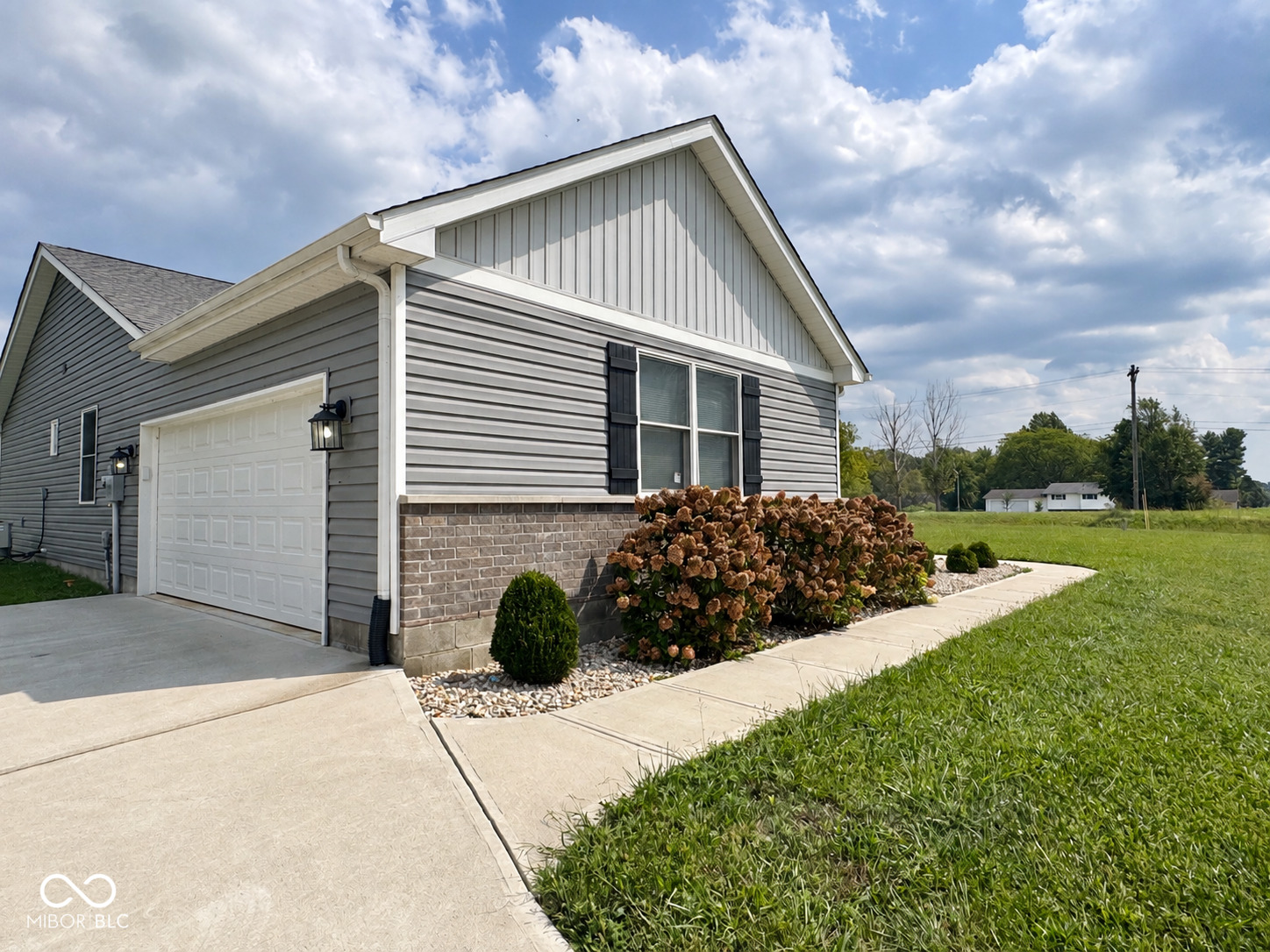 1562 NE Santee Drive, Greensburg, IN, 47240 photo 5 of 51