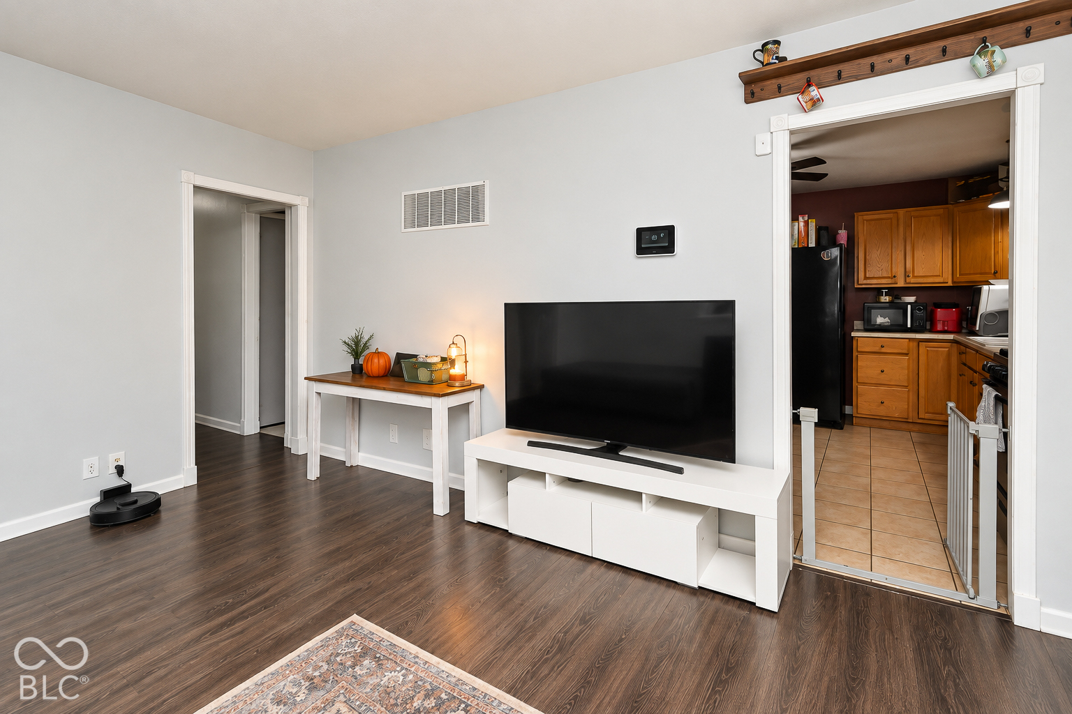 7 Manti Court, Indianapolis, IN, 46222 photo 5 of 26