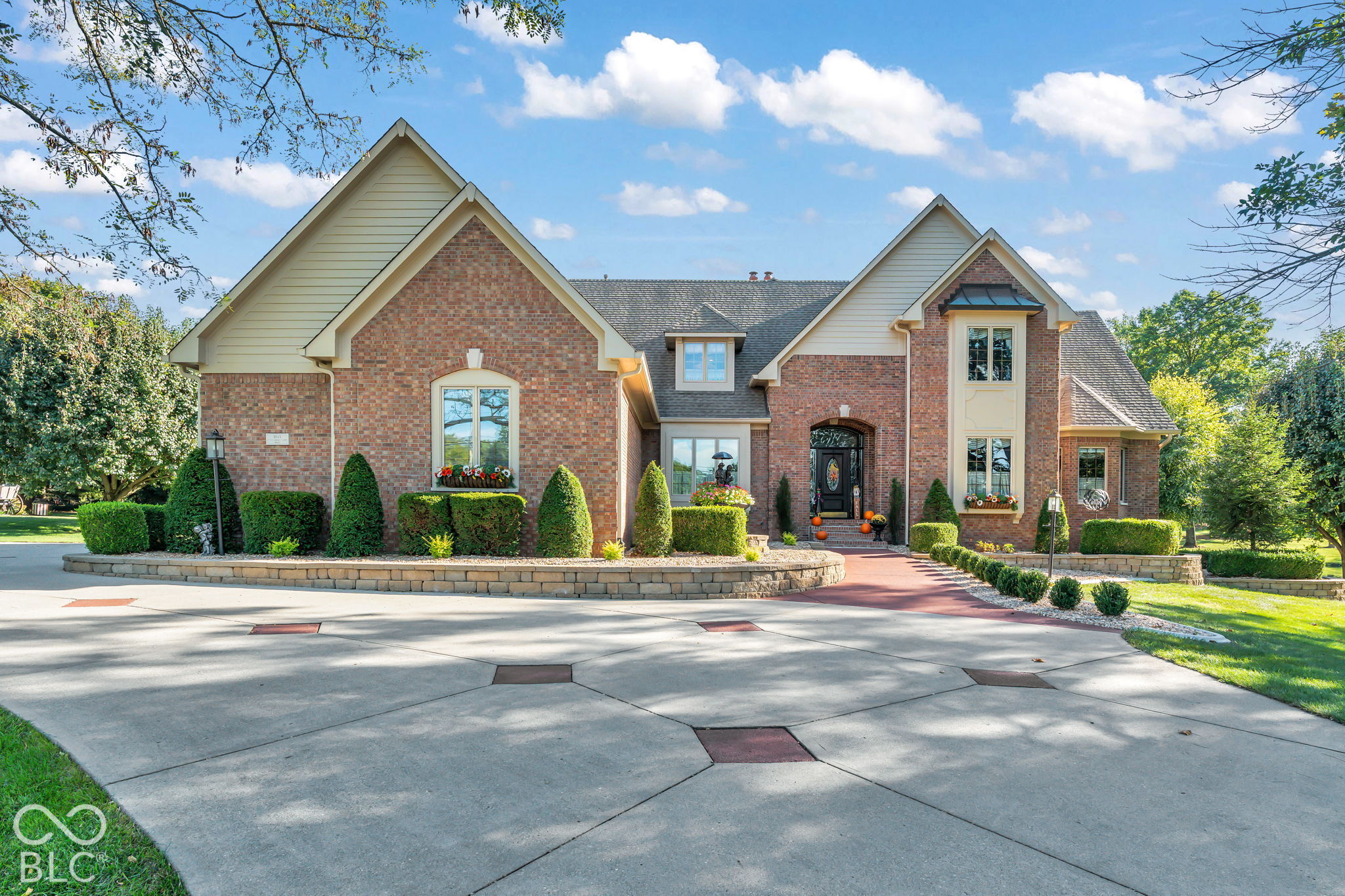 3935 W Smokey Row Road, Bargersville, IN, 46106 photo 5 of 121