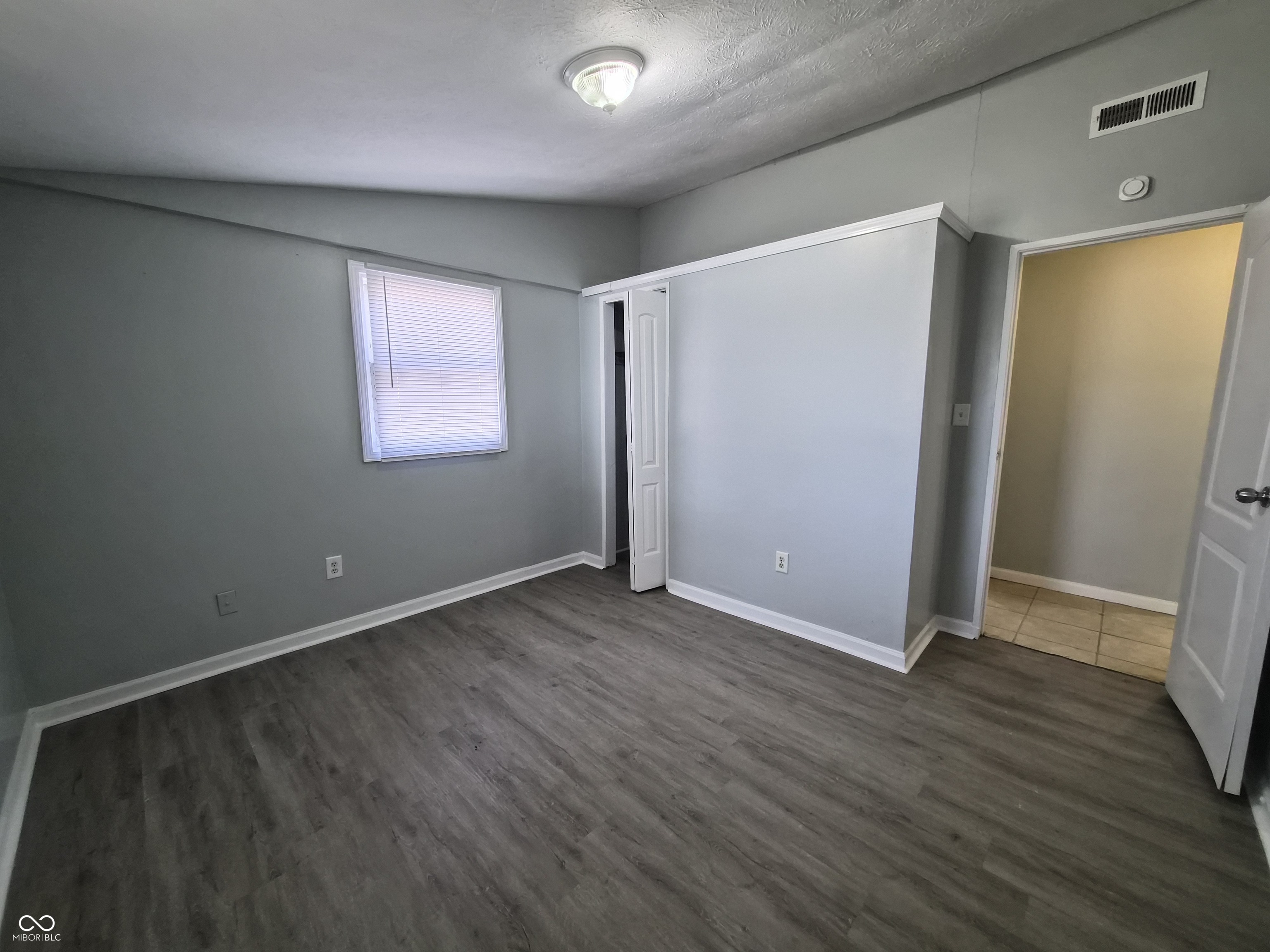 4709 Ribble Road, Indianapolis, IN, 46218 photo 5 of 16