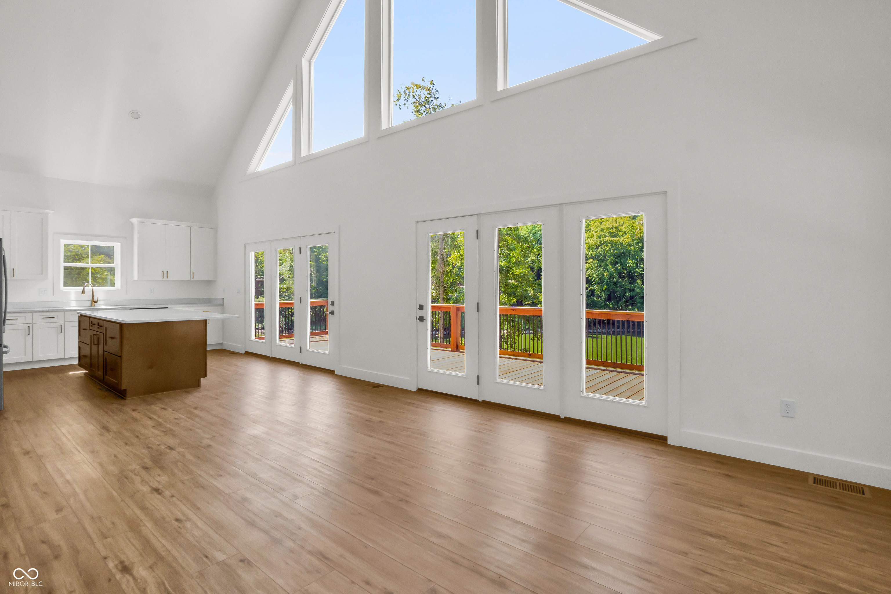 1318 Forest Grove Lane, North Vernon, IN, 47265 photo 5 of 66