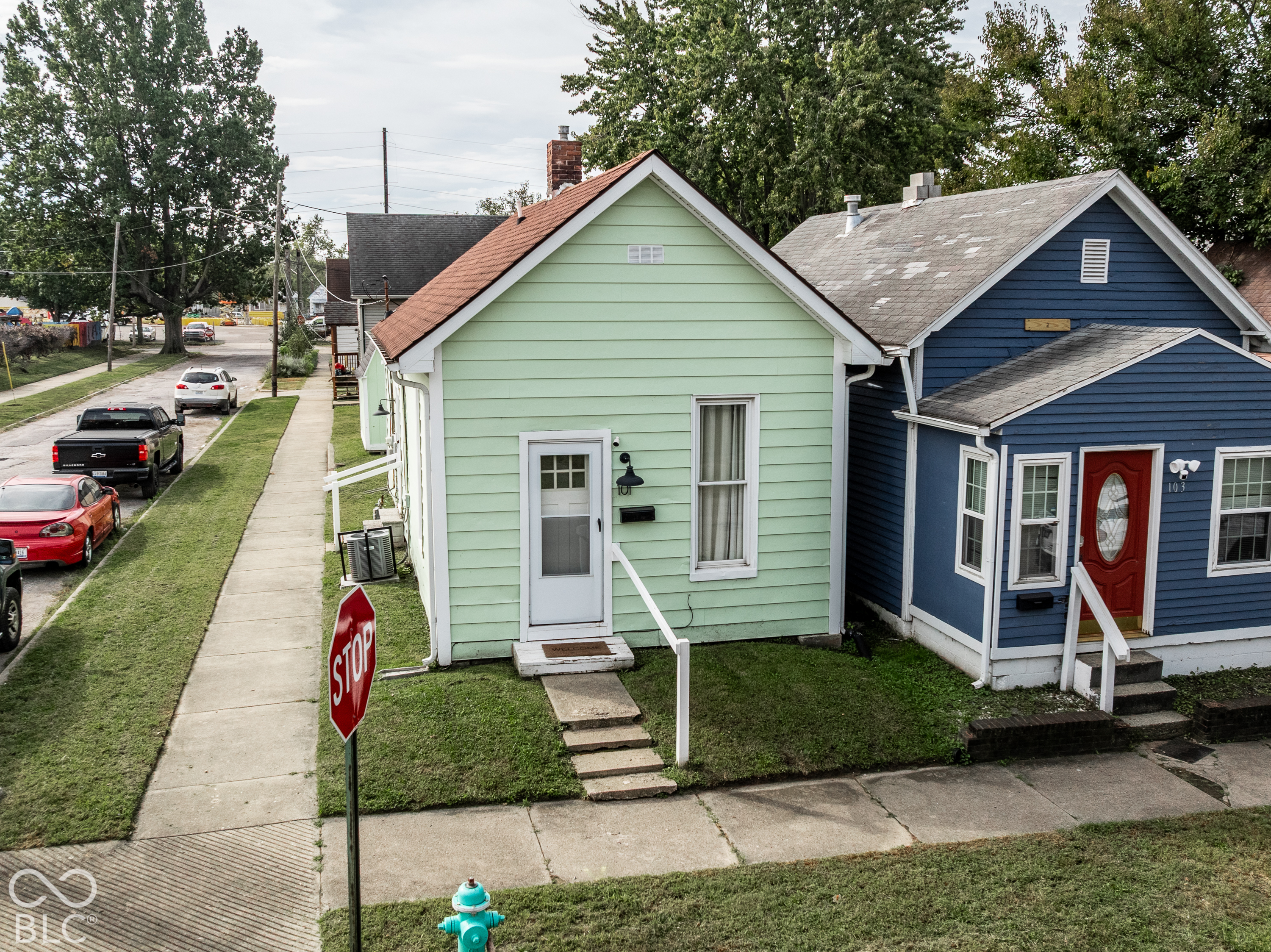 101 Kansas Street, Indianapolis, IN, 46225 photo 5 of 39