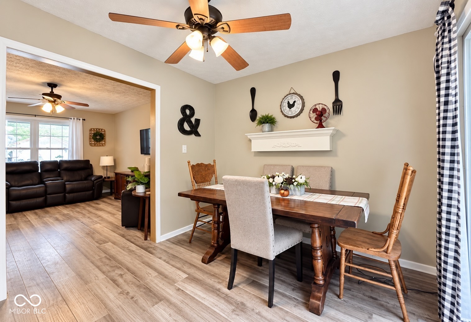 894 Lincoln Heights Drive, Martinsville, IN, 46151 photo 5 of 61