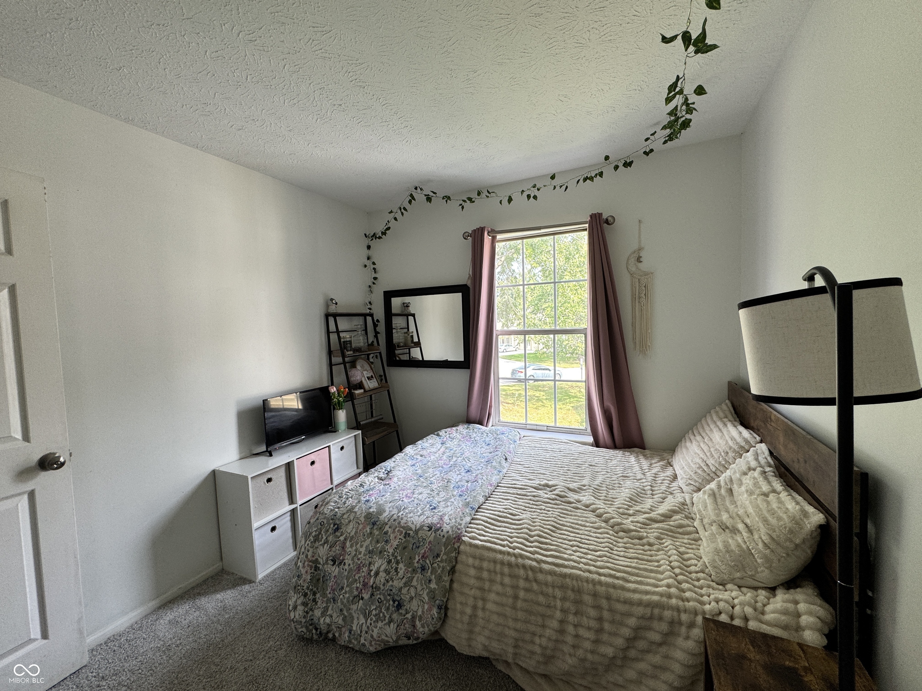 2559 Chaseway Court, Indianapolis, IN, 46268 photo 5 of 26