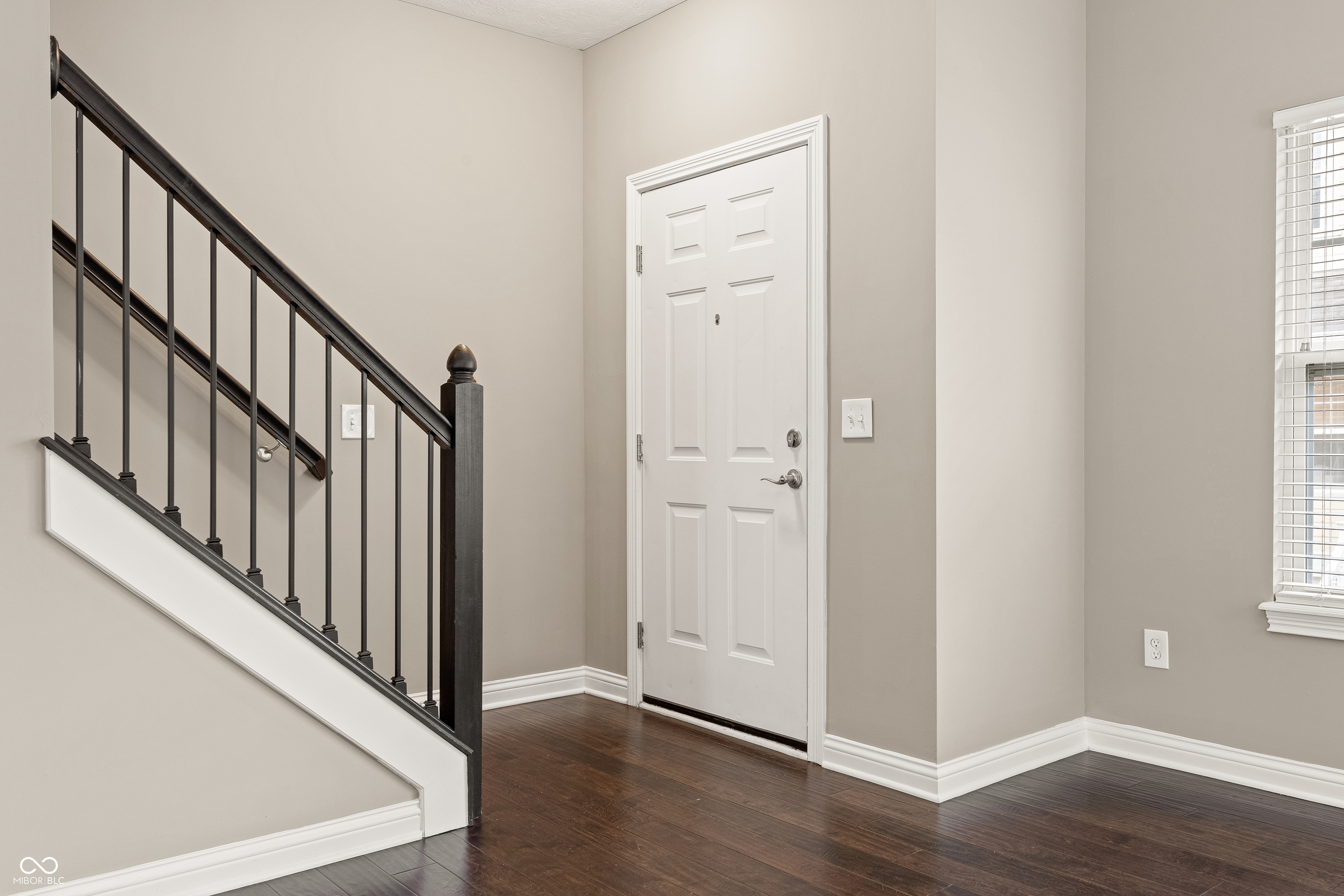 1017 Walford Avenue, Indianapolis, IN, 46220 photo 5 of 51