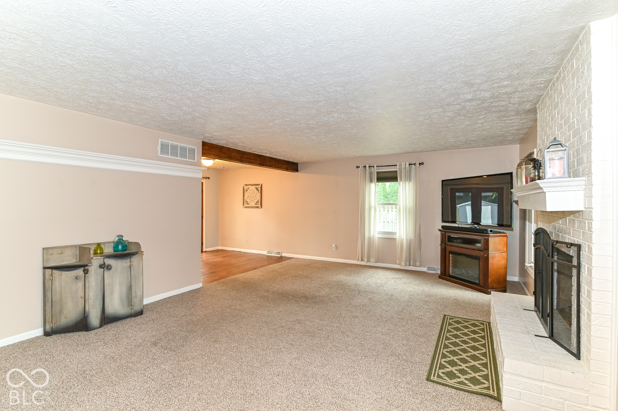 560 Margueritta Court, Greenwood, IN, 46143 photo 5 of 24