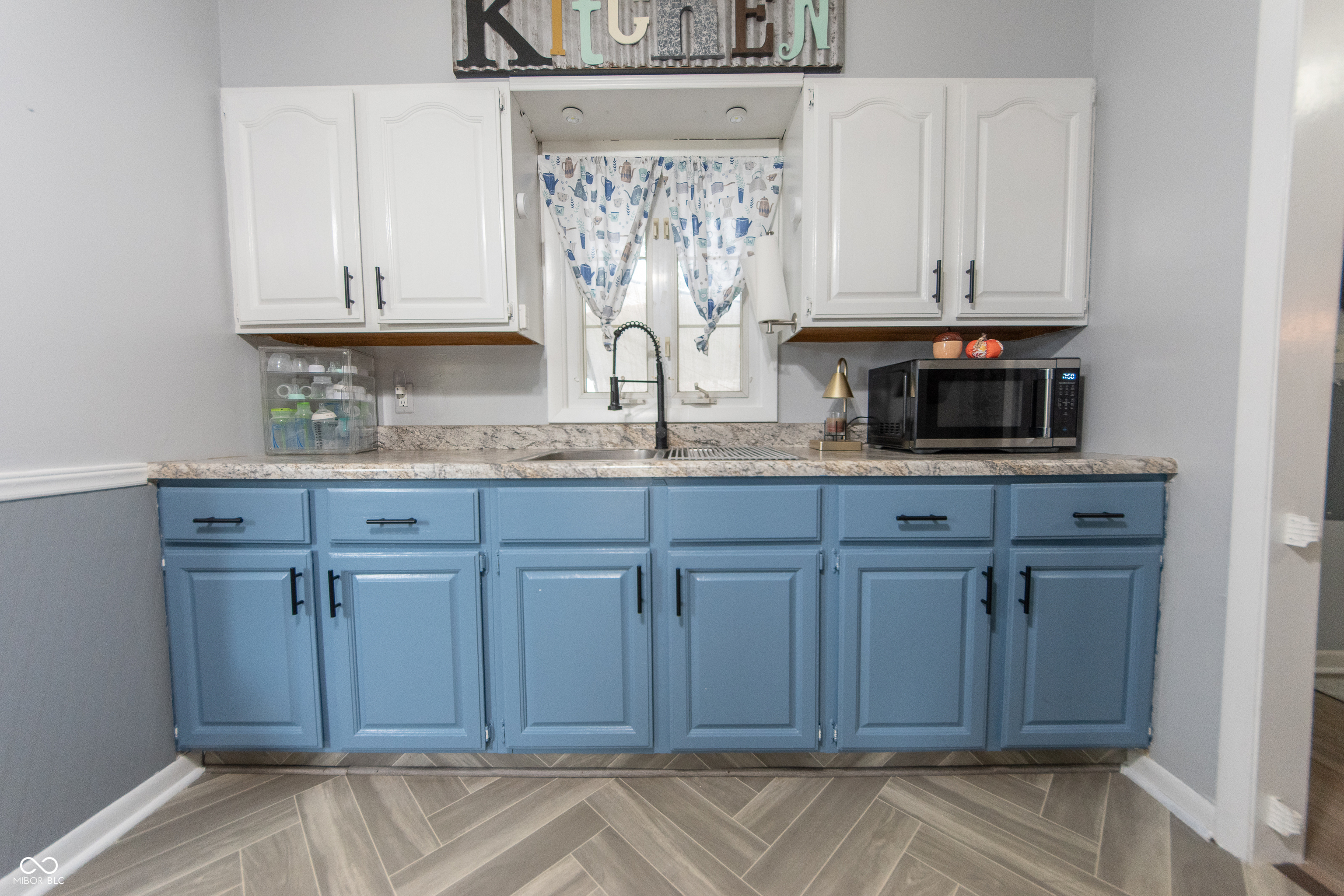 2013 14th Street, Columbus, IN, 47201 photo 5 of 21